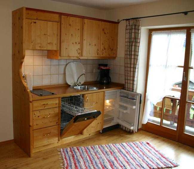 Apartment with Balcony photo 2