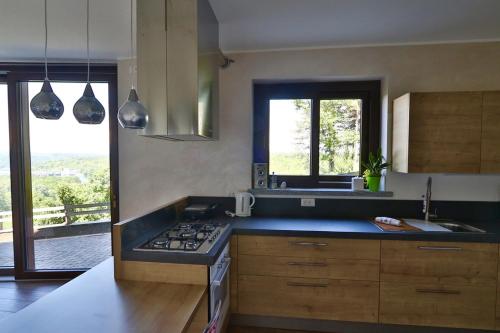 Apartment with Mountain View photo 1