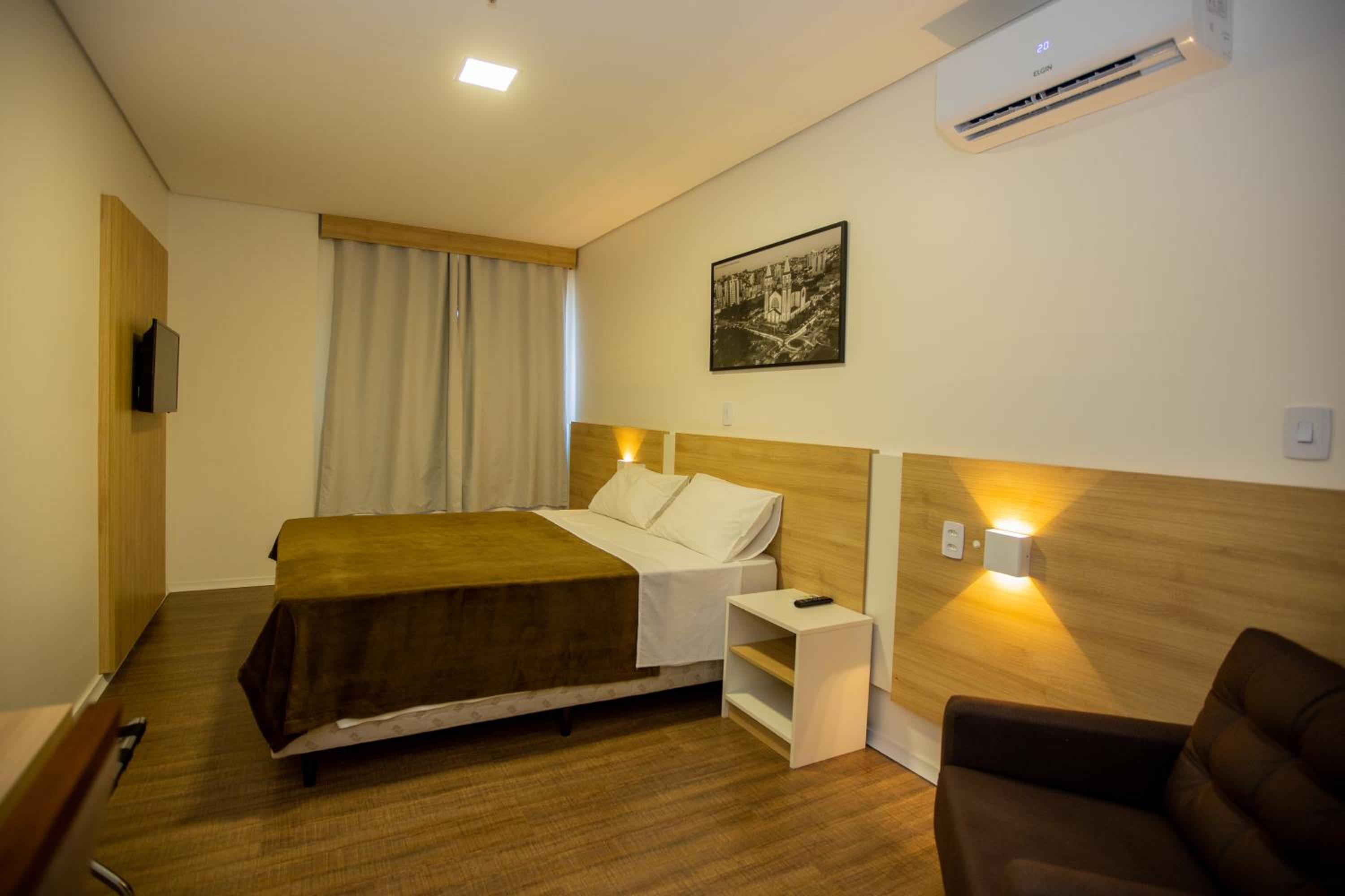 Standard Double Suite - Photo 3