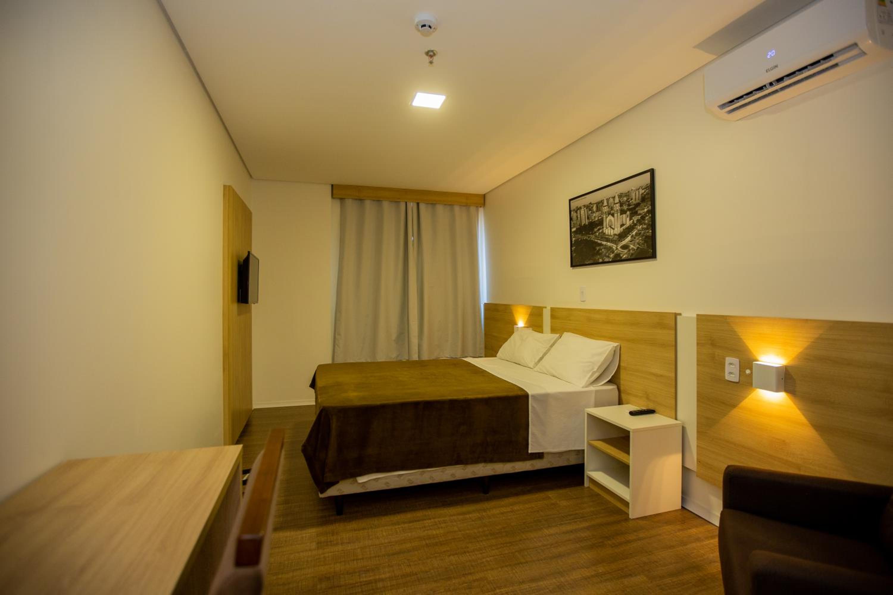 Standard Double Suite - Photo 5