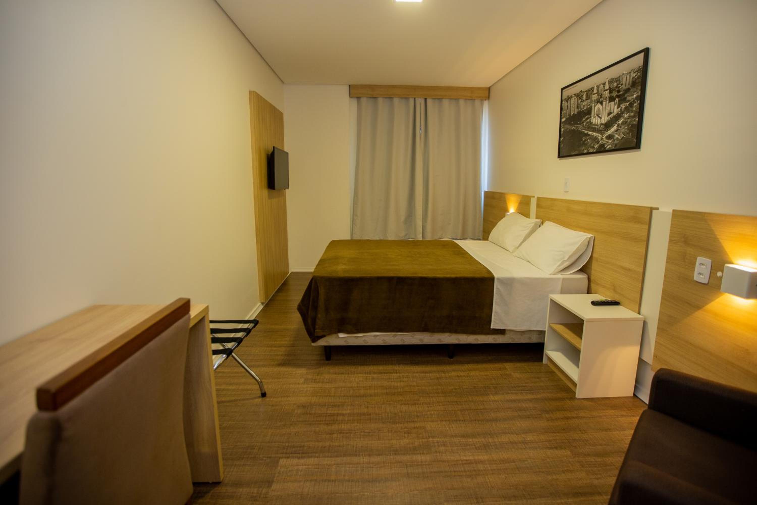 Standard Double Suite - Photo 6