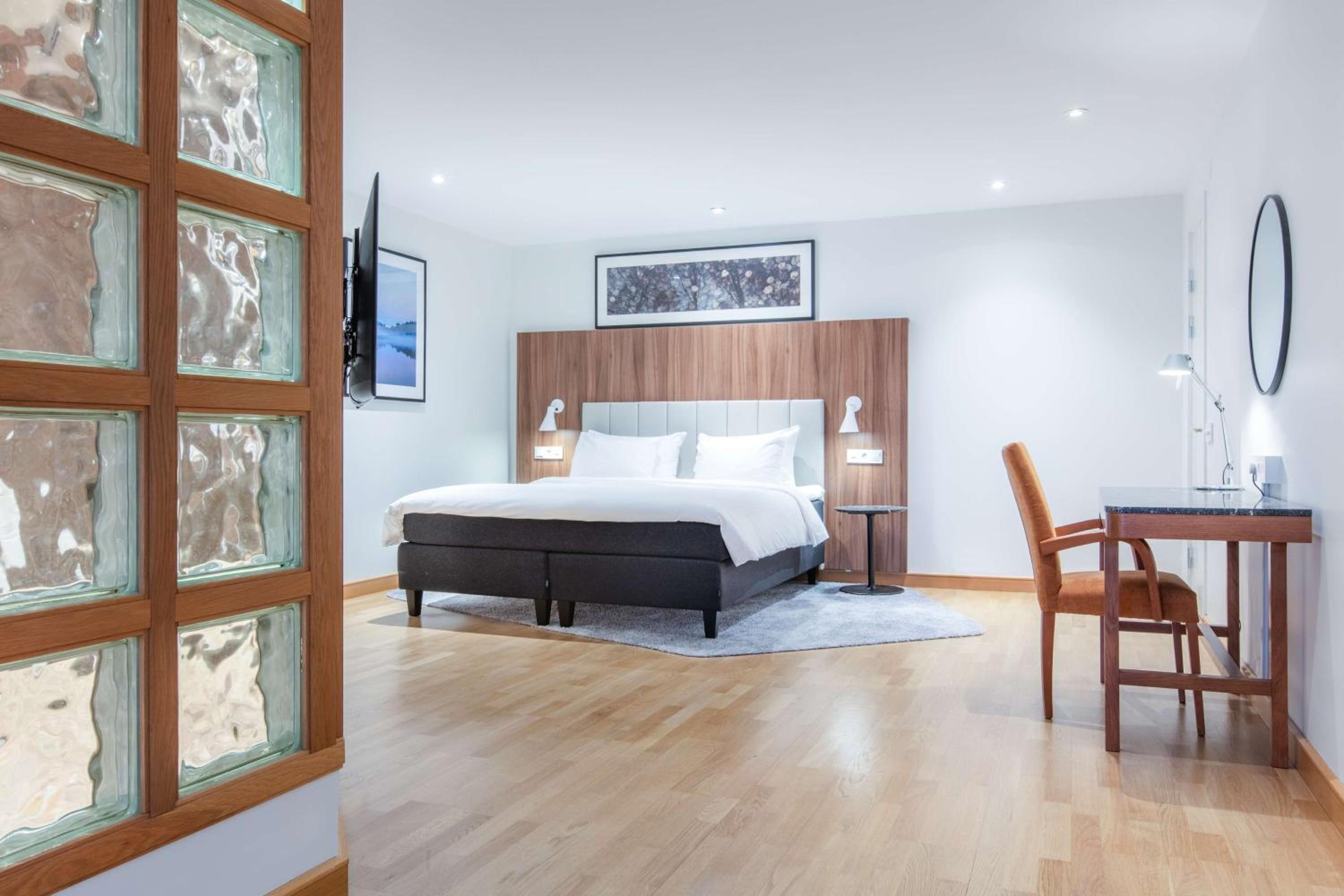 Junior Suite - Photo 2