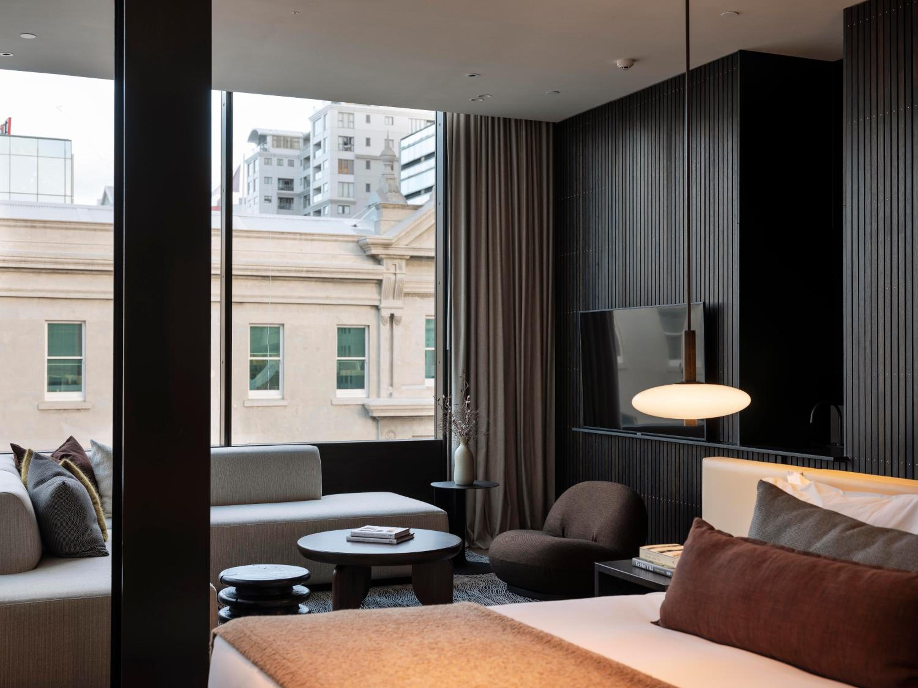 King Suite with Harbor View - Hohi - Photo 5