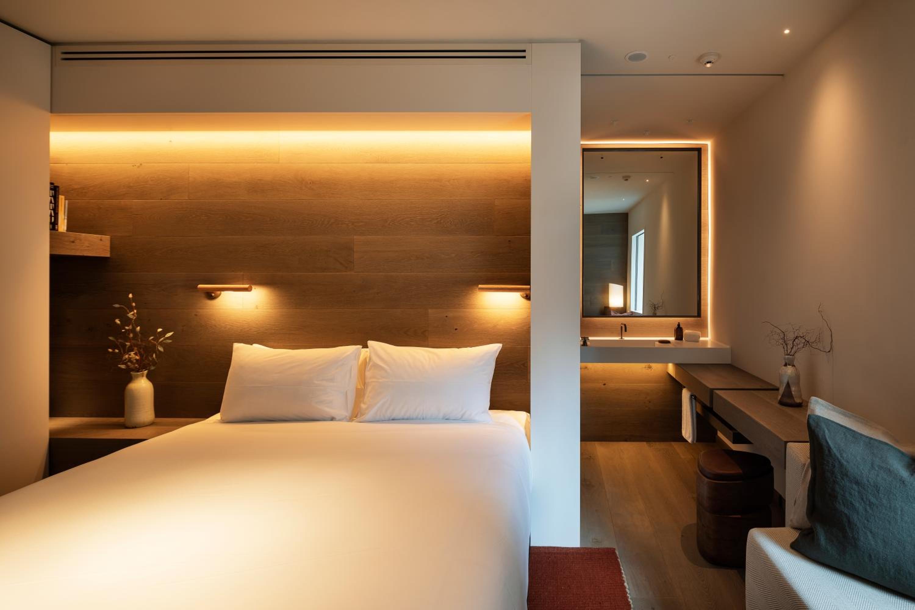 King Room - Laneway - Photo 10