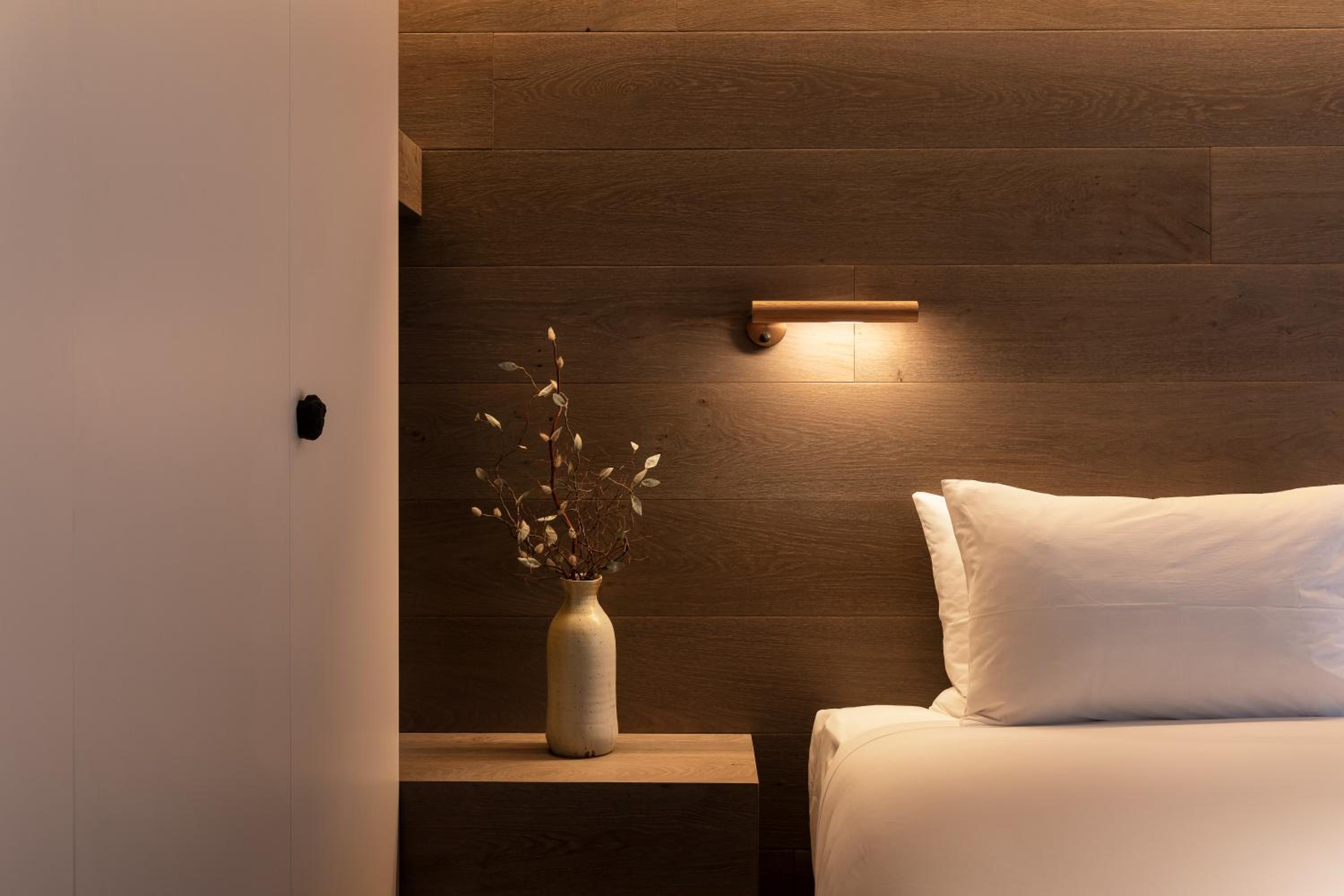 King Room - Laneway - Photo 3
