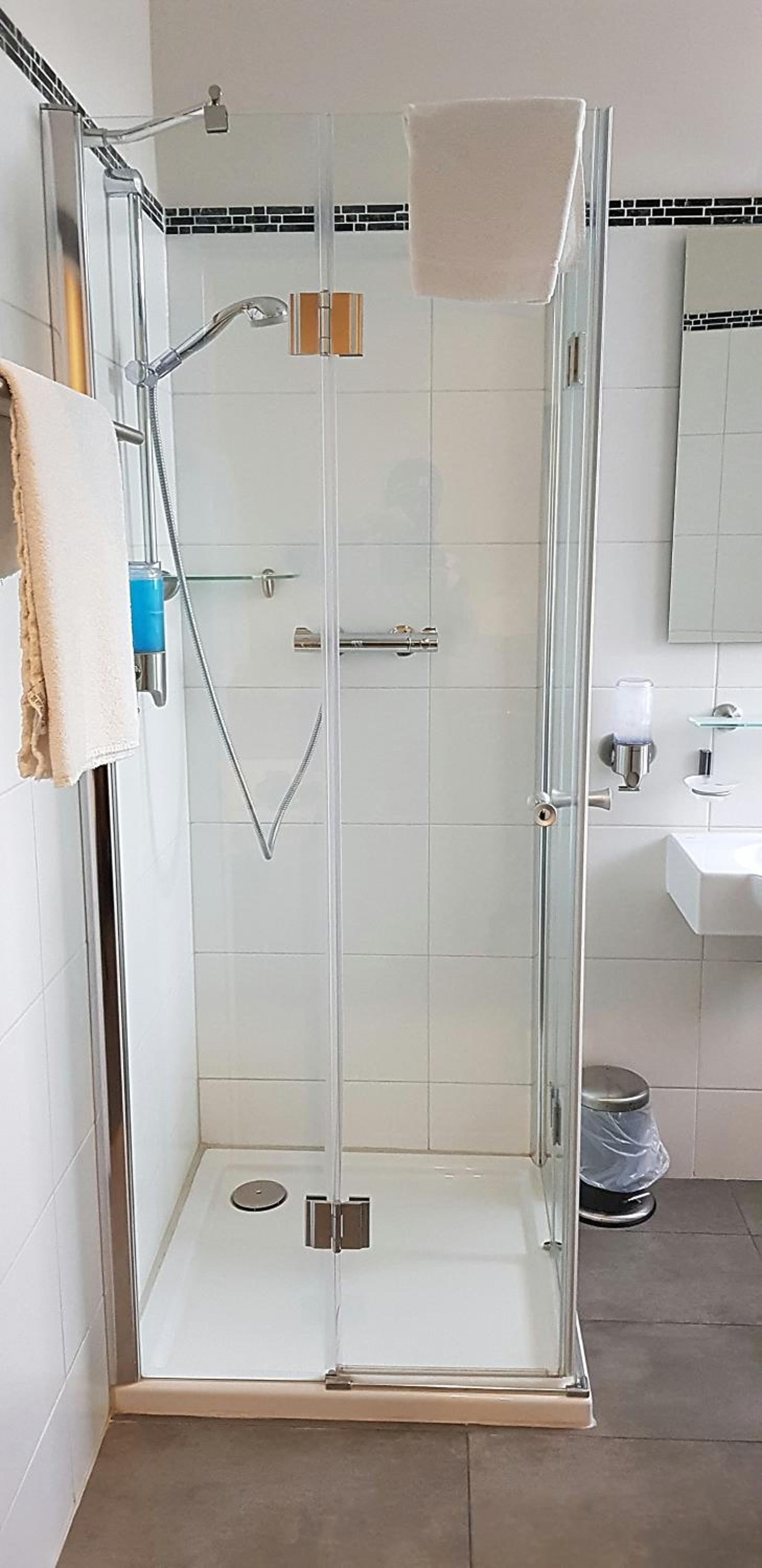 Standard Double Room - Photo 6