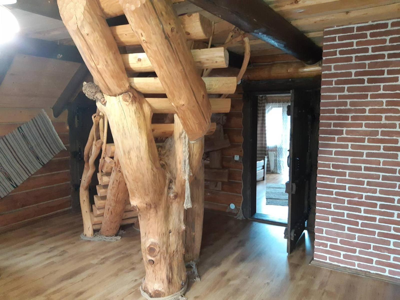 Cottage (10 Adults) photo 3