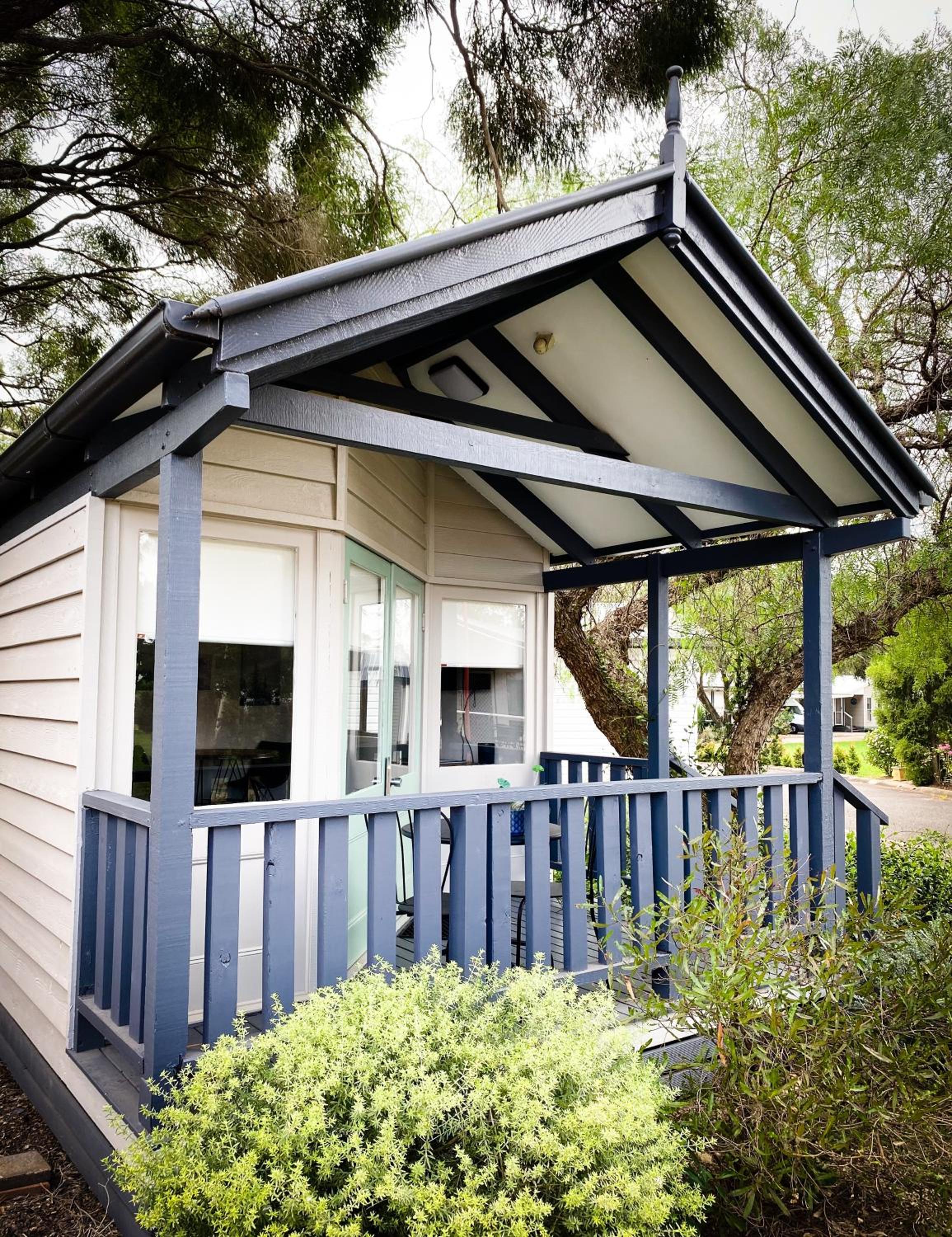 Deluxe Cabin (Sleeps 2) photo 2