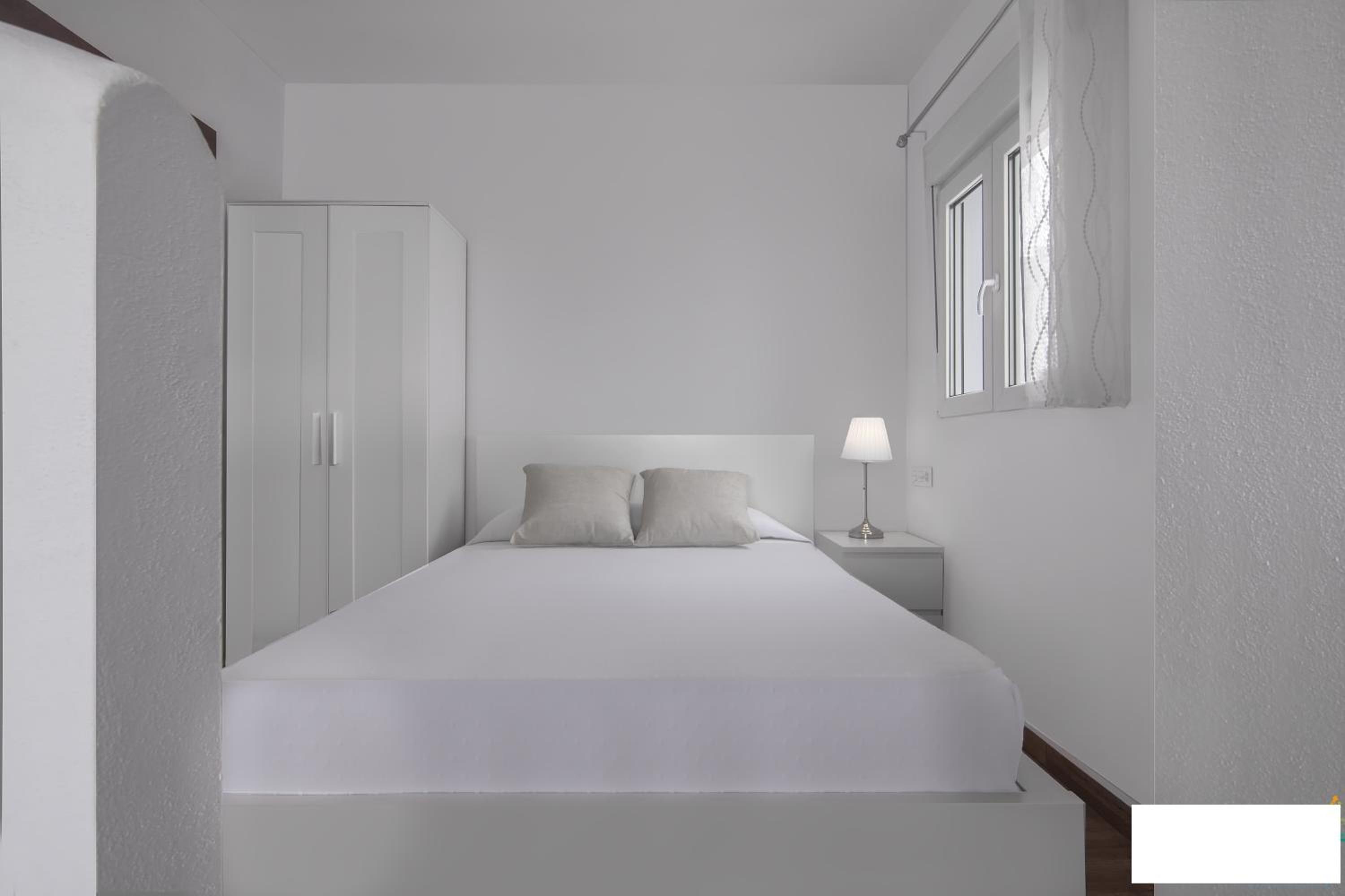 Estudio con Sofá Cama