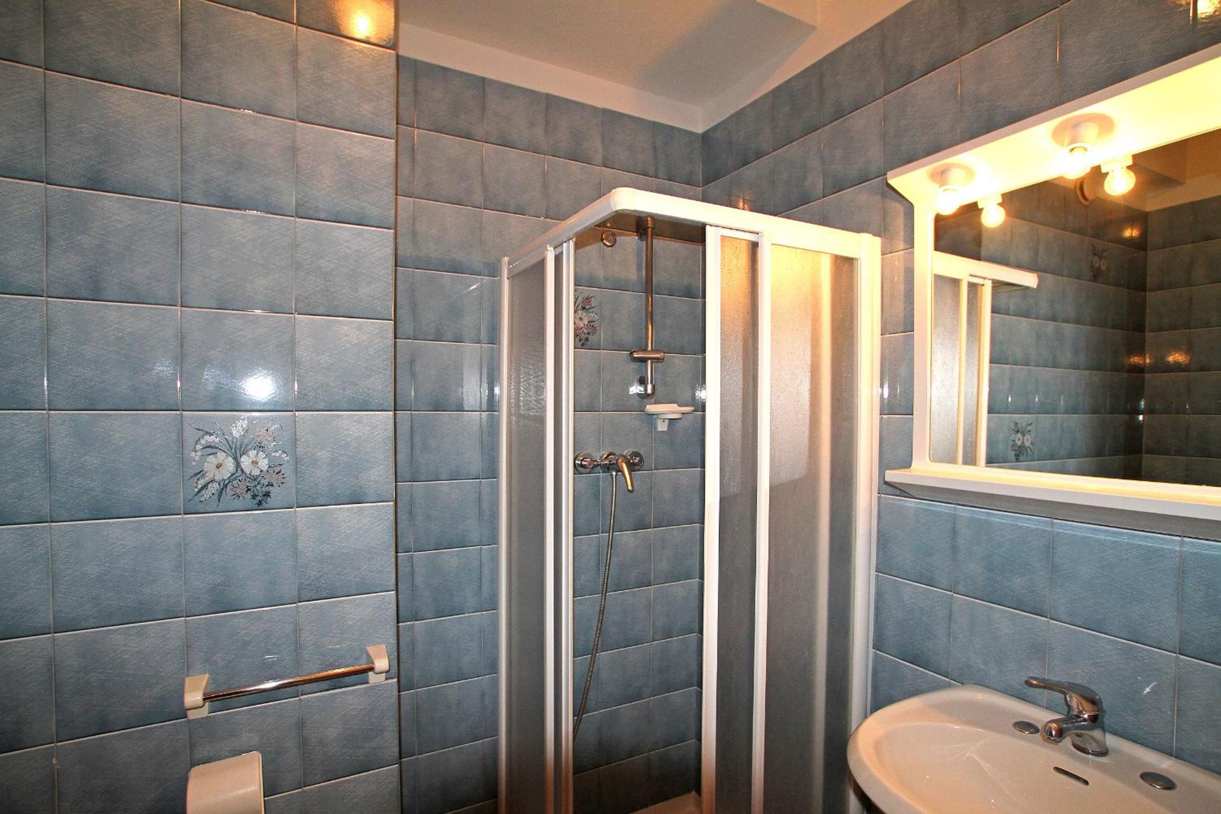 Studio Apartment photo 3