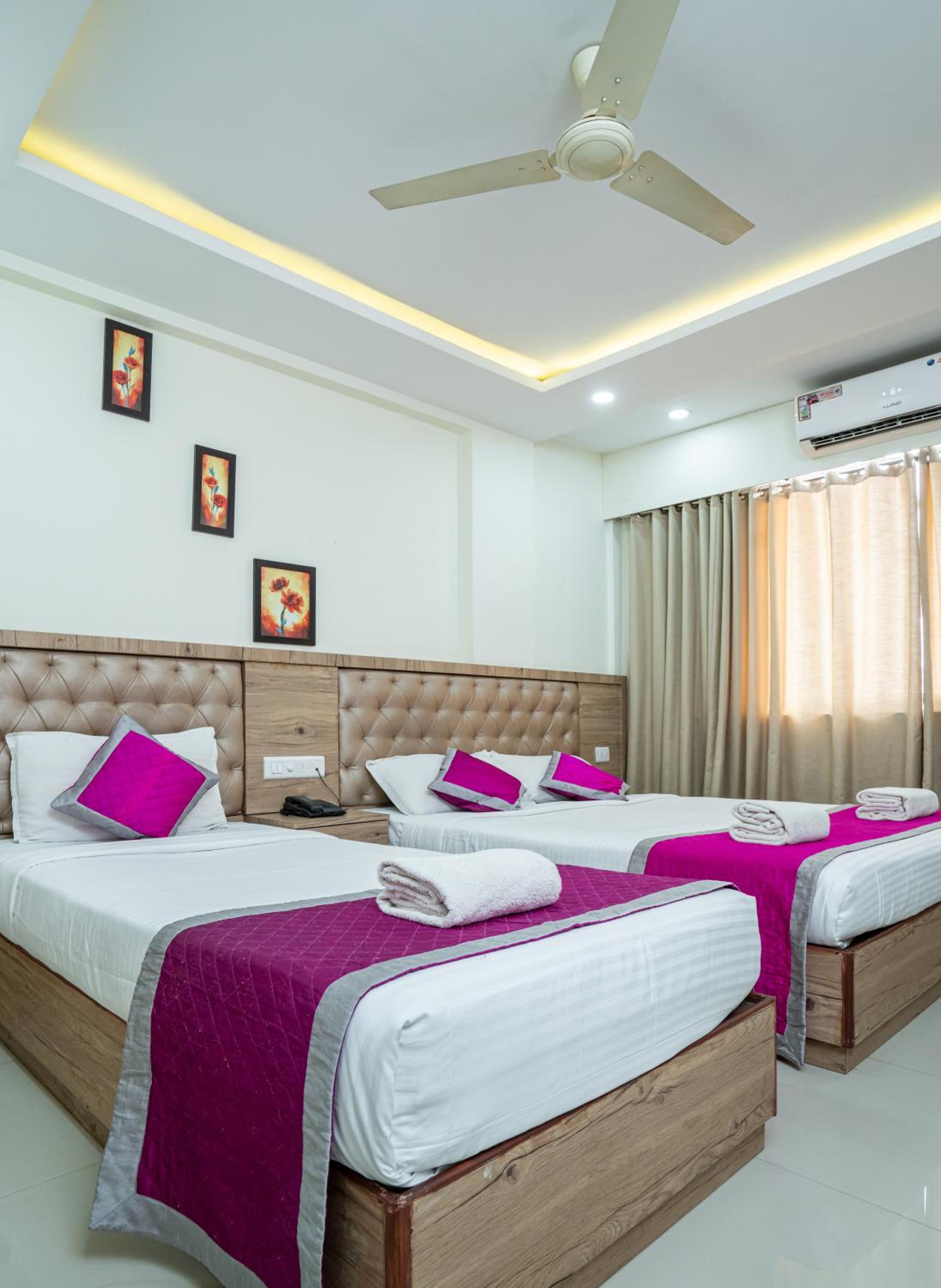 Deluxe Triple Room - Photo 1