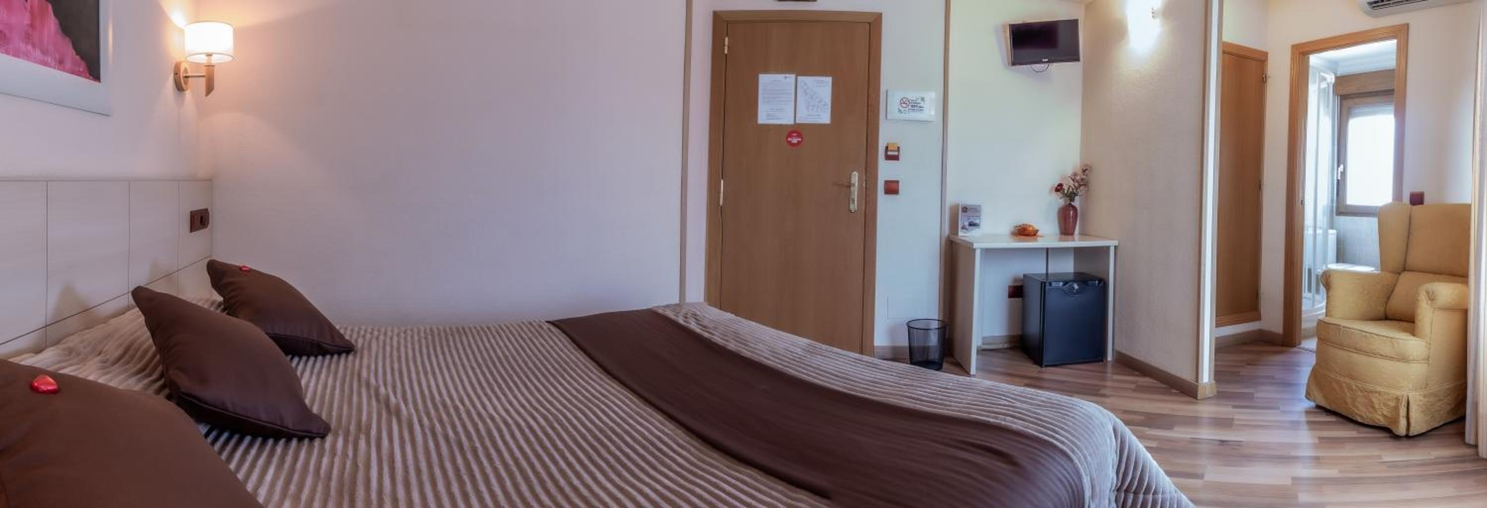 Superior Double Room photo 2