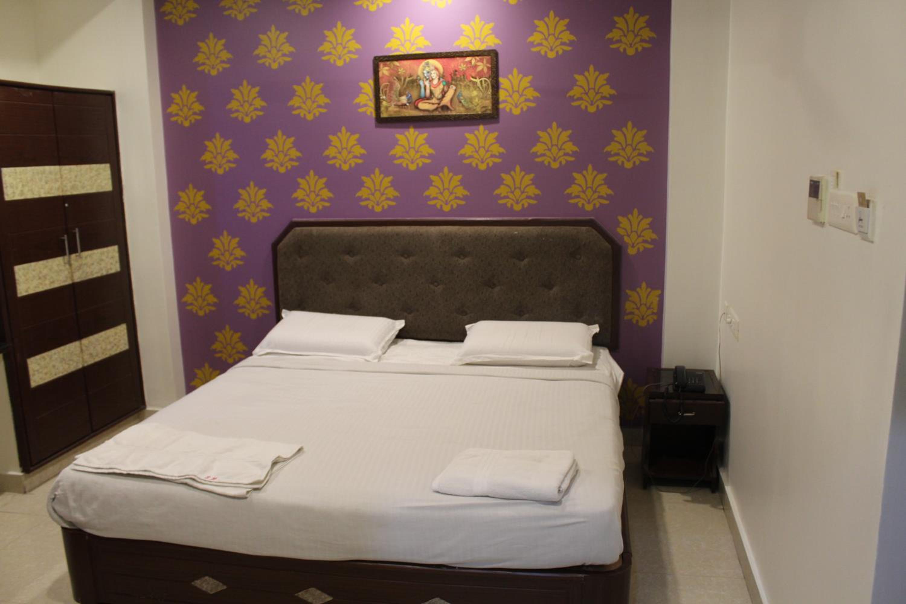 Standard Double Room photo 2