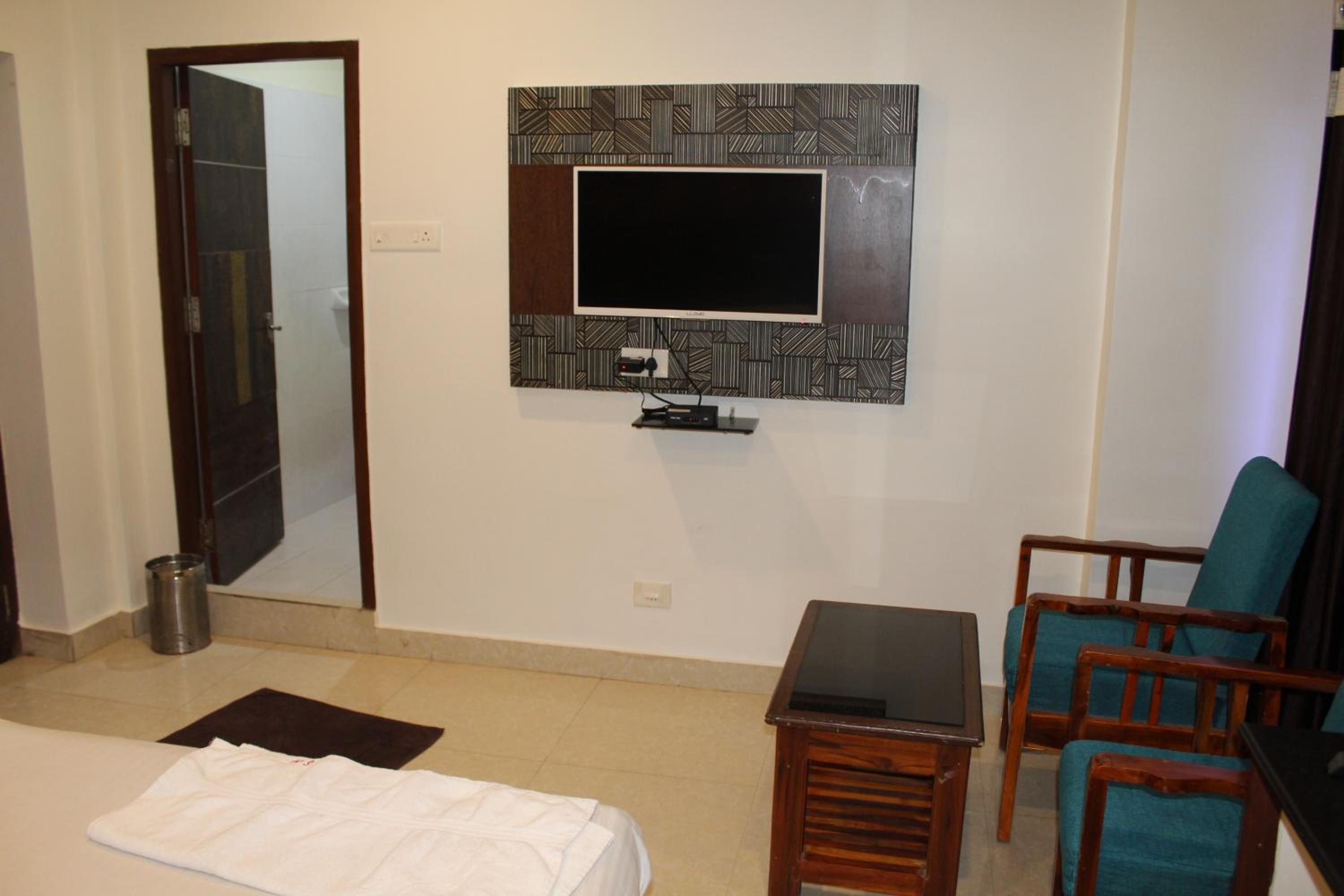 Standard Double Room photo 3