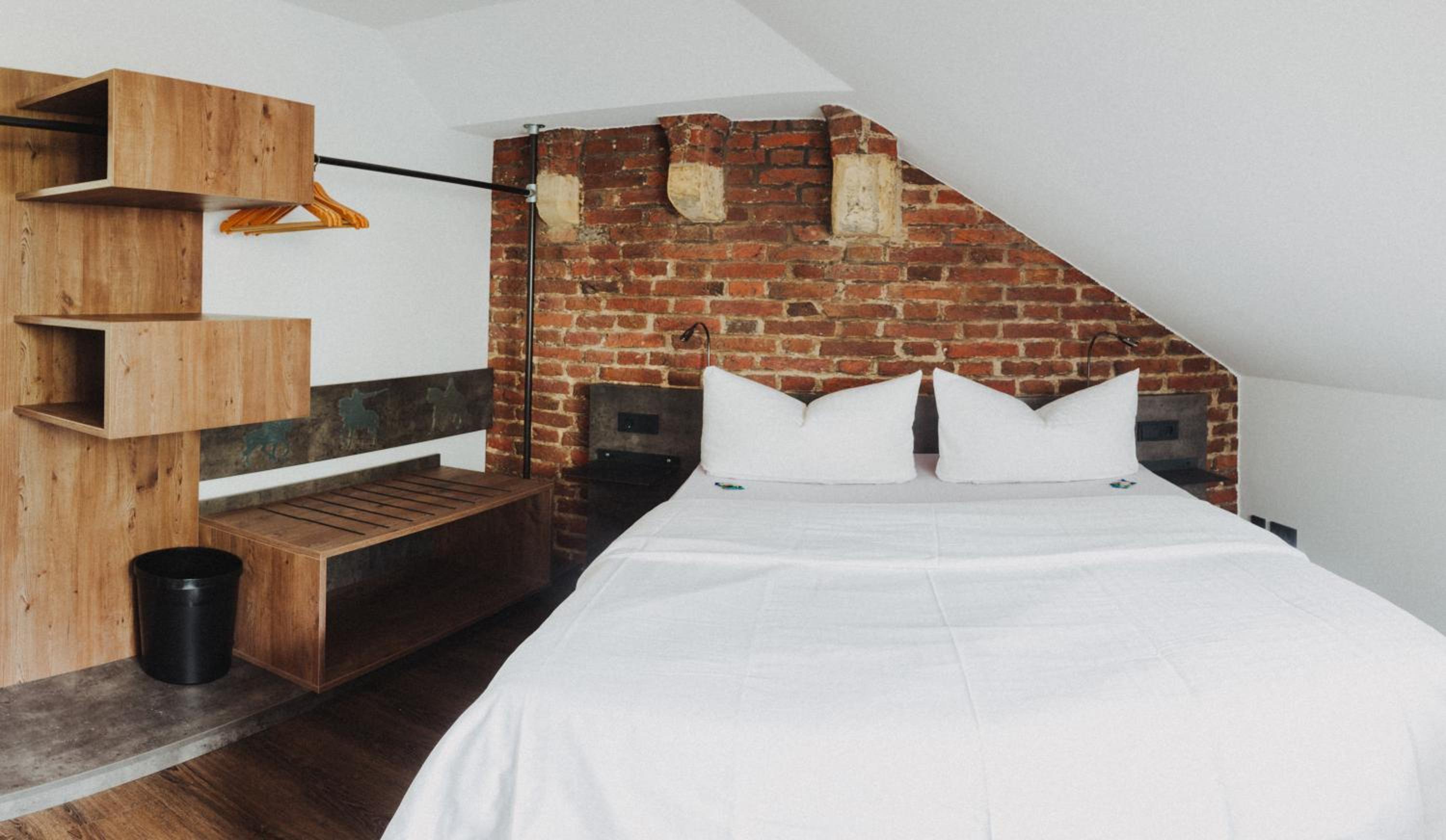 Large Single Room