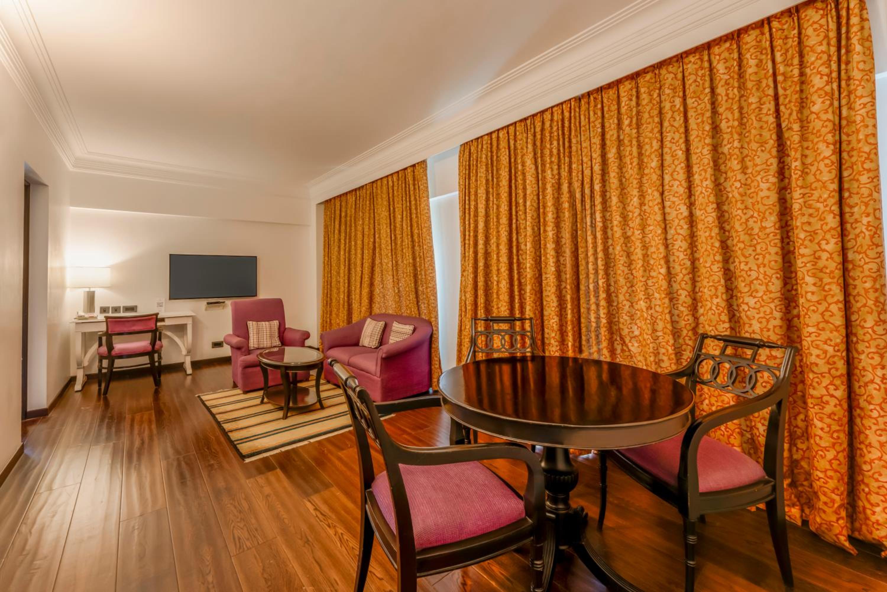 Royal Suite