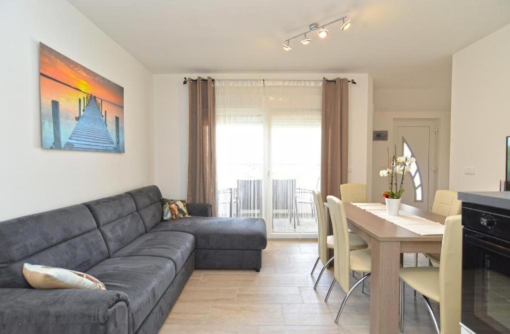 Apartment - Photo 23