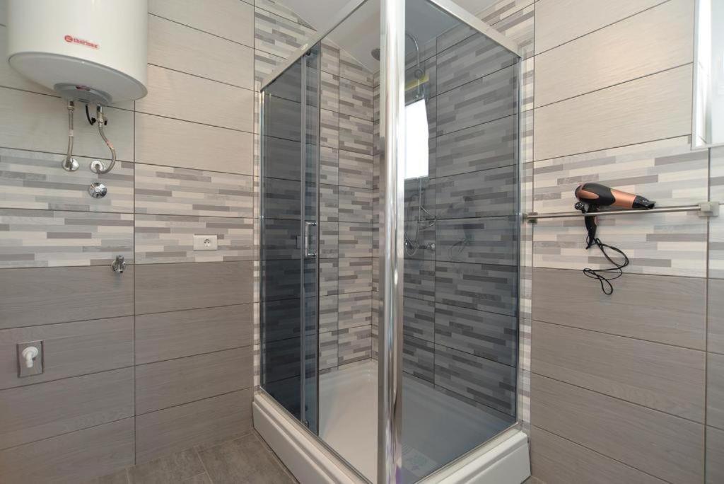 Apartment - Photo 44