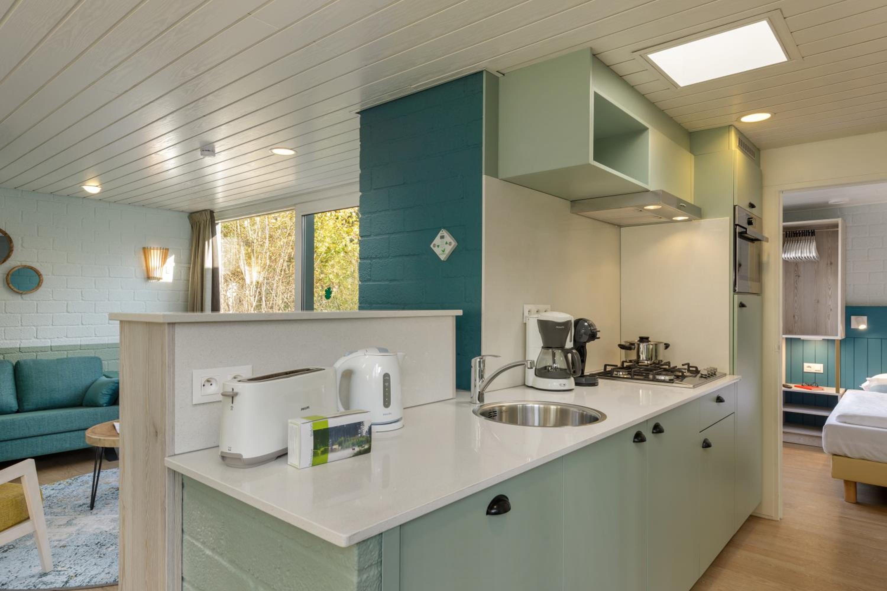 Superior Bungalow photo 2