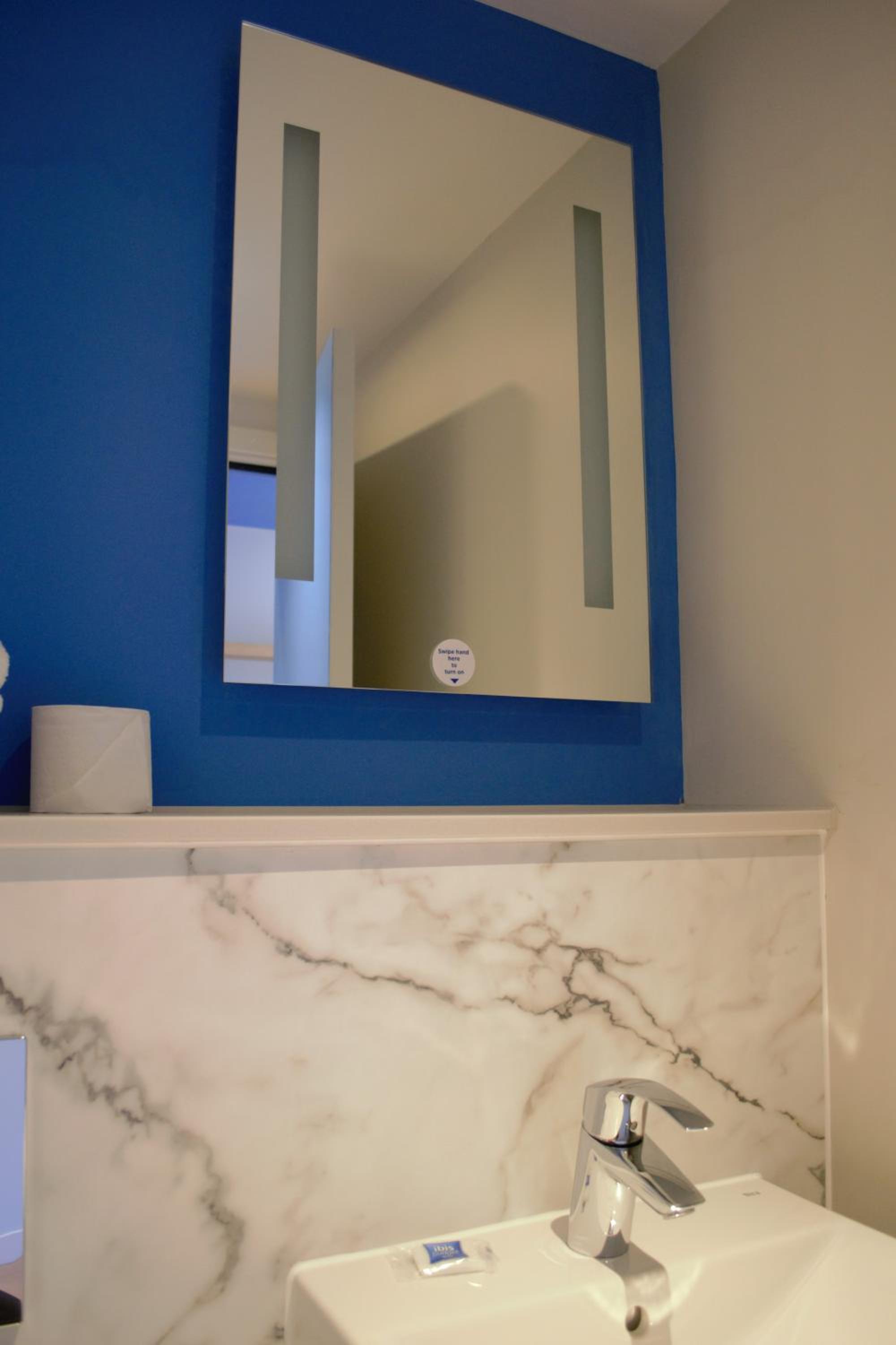 Classic Double Room - Photo 6