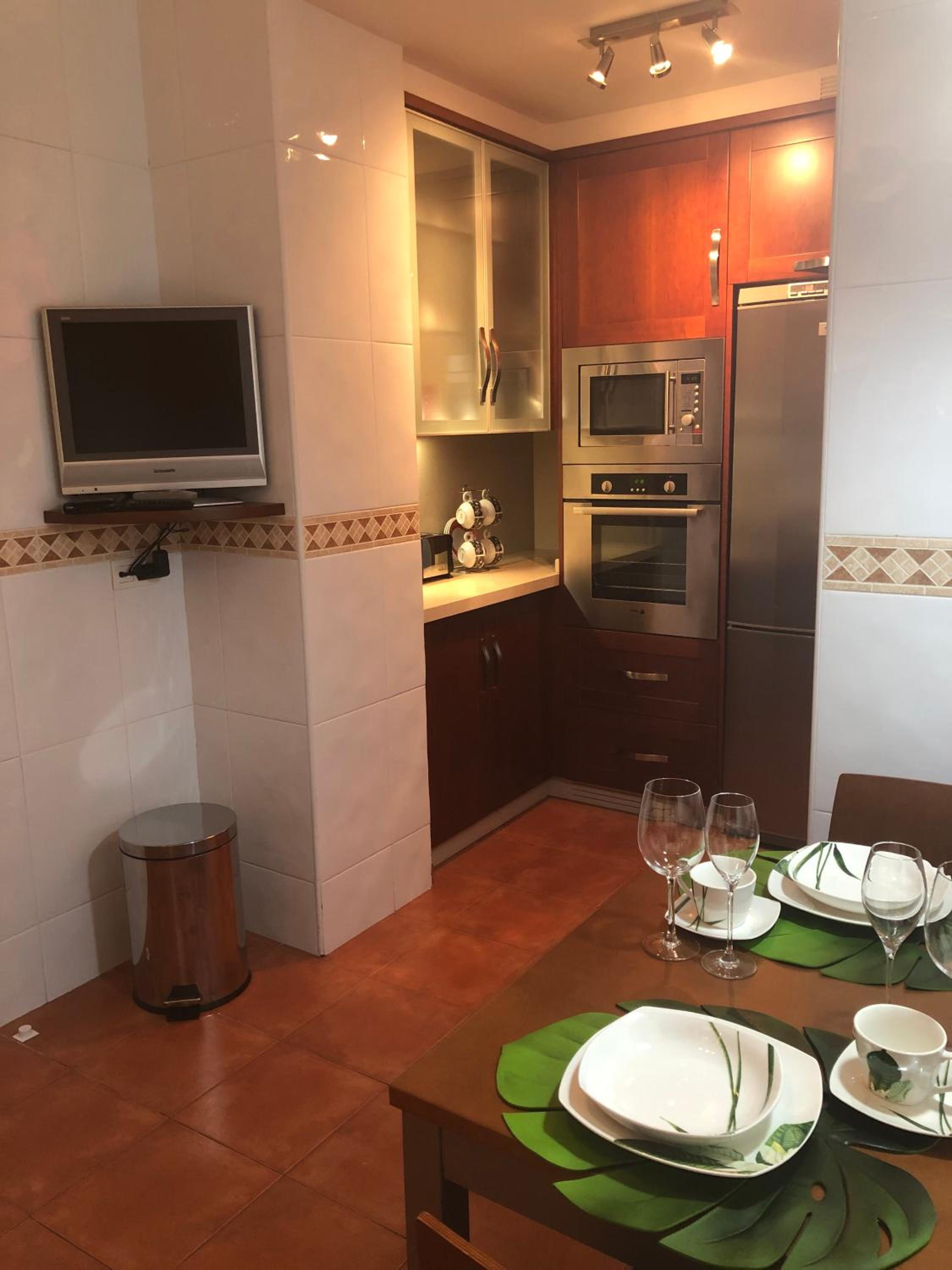 Three-Bedroom Apartment - Photo 40