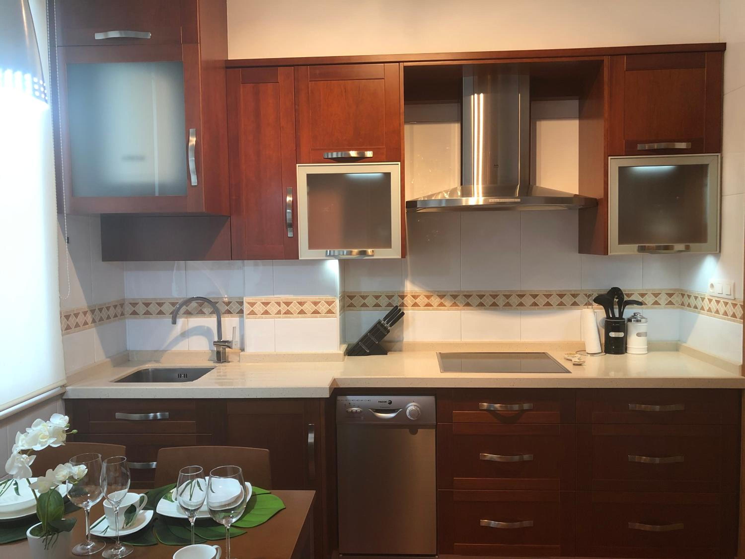 Three-Bedroom Apartment - Photo 43