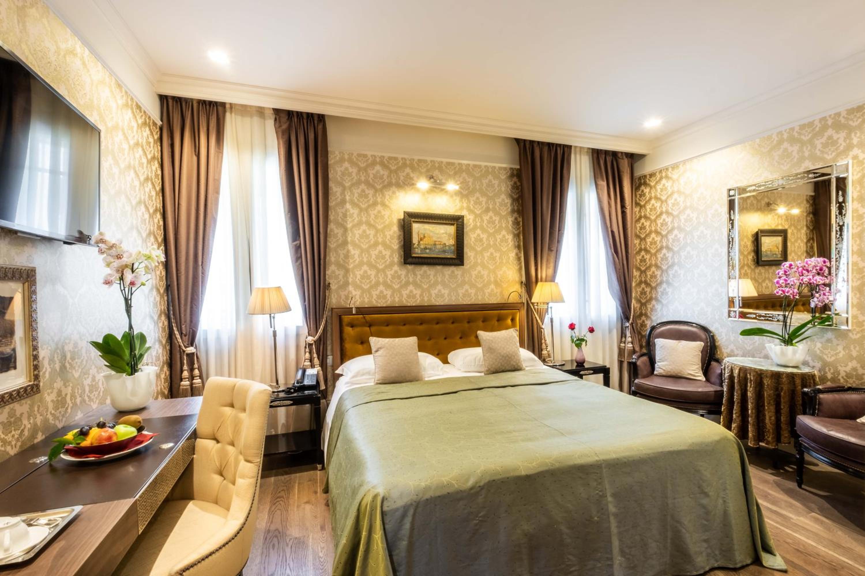 Double or Twin Room with Garden View photo 2