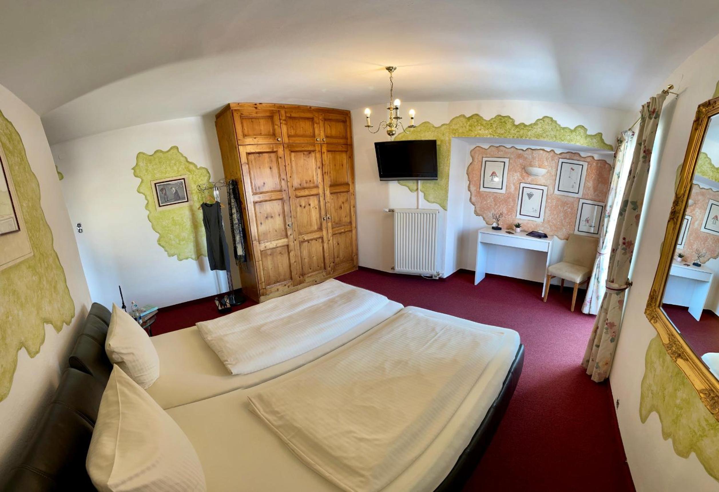 Double Room with Mountain View