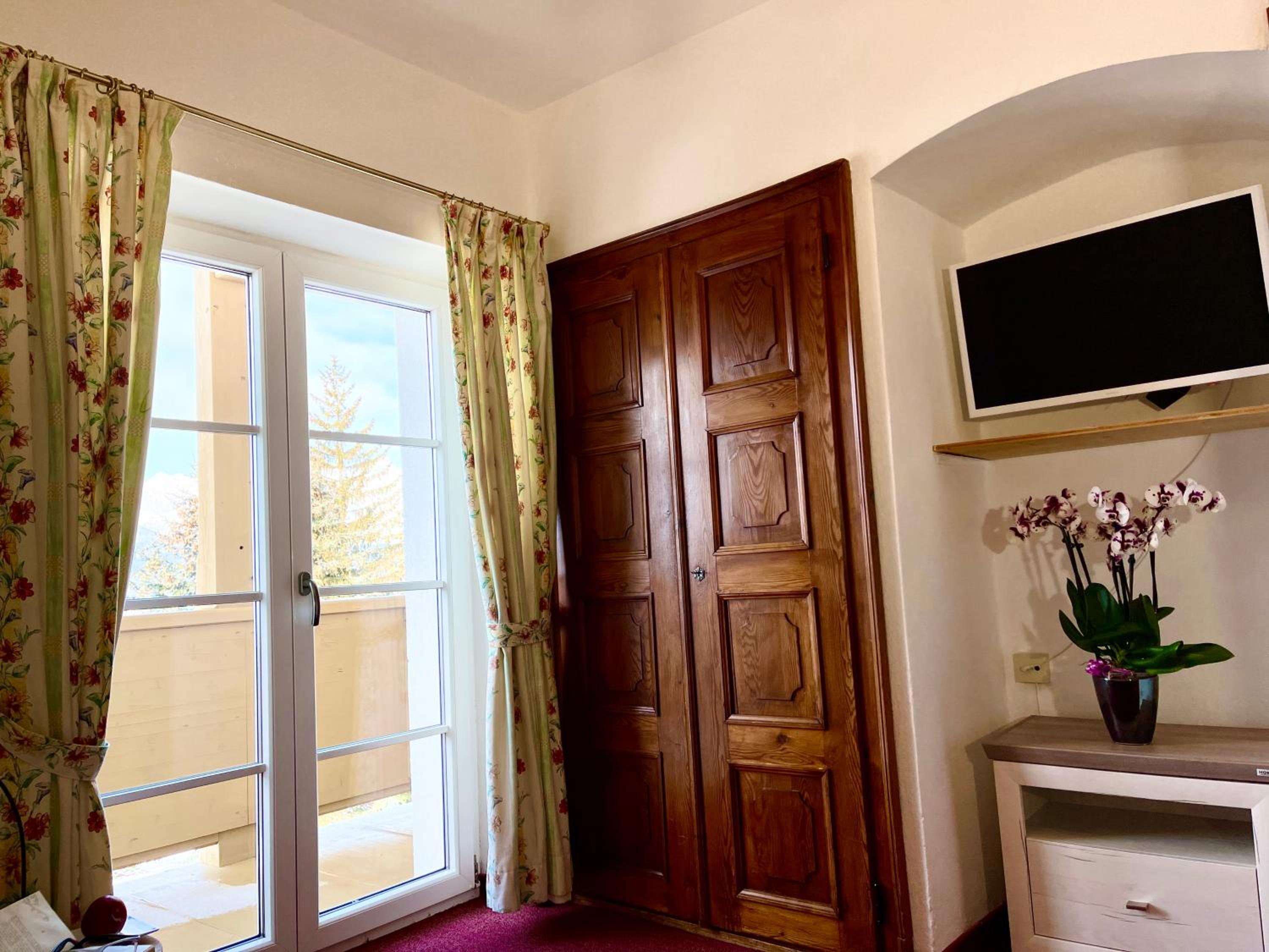 Economy Single Room