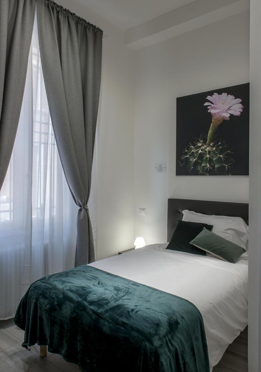 Single Room with Private Bathroom