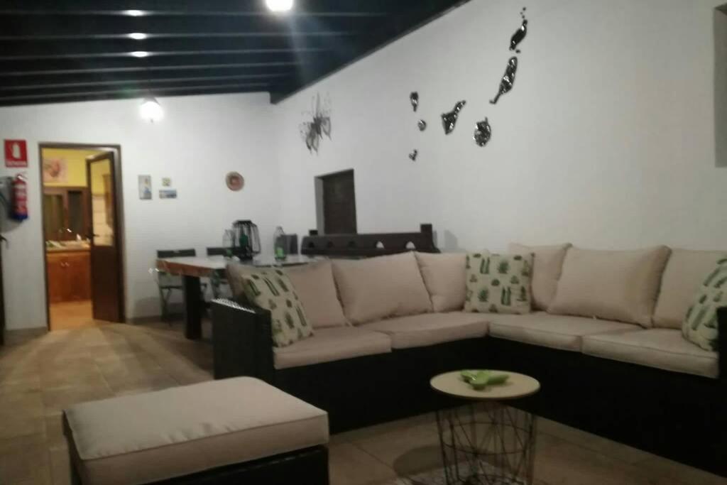 Villa de Tres Habitaciones