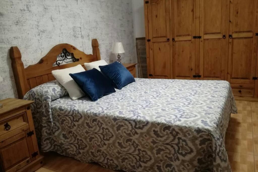Three-Bedroom Villa photo 3