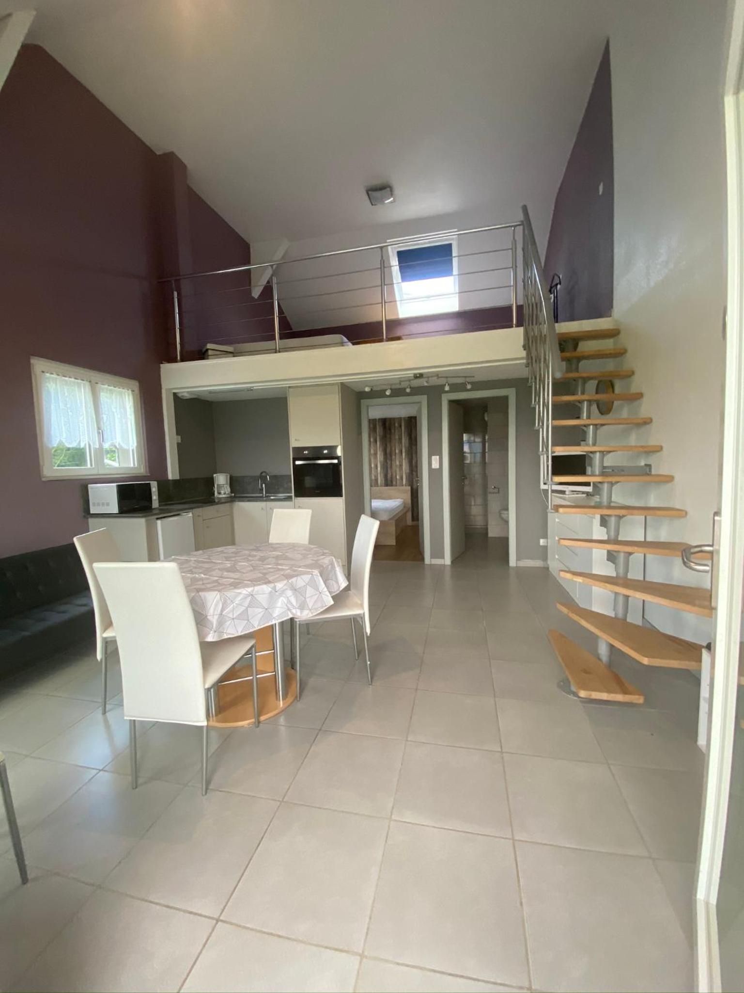 Two-Bedroom House photo 3