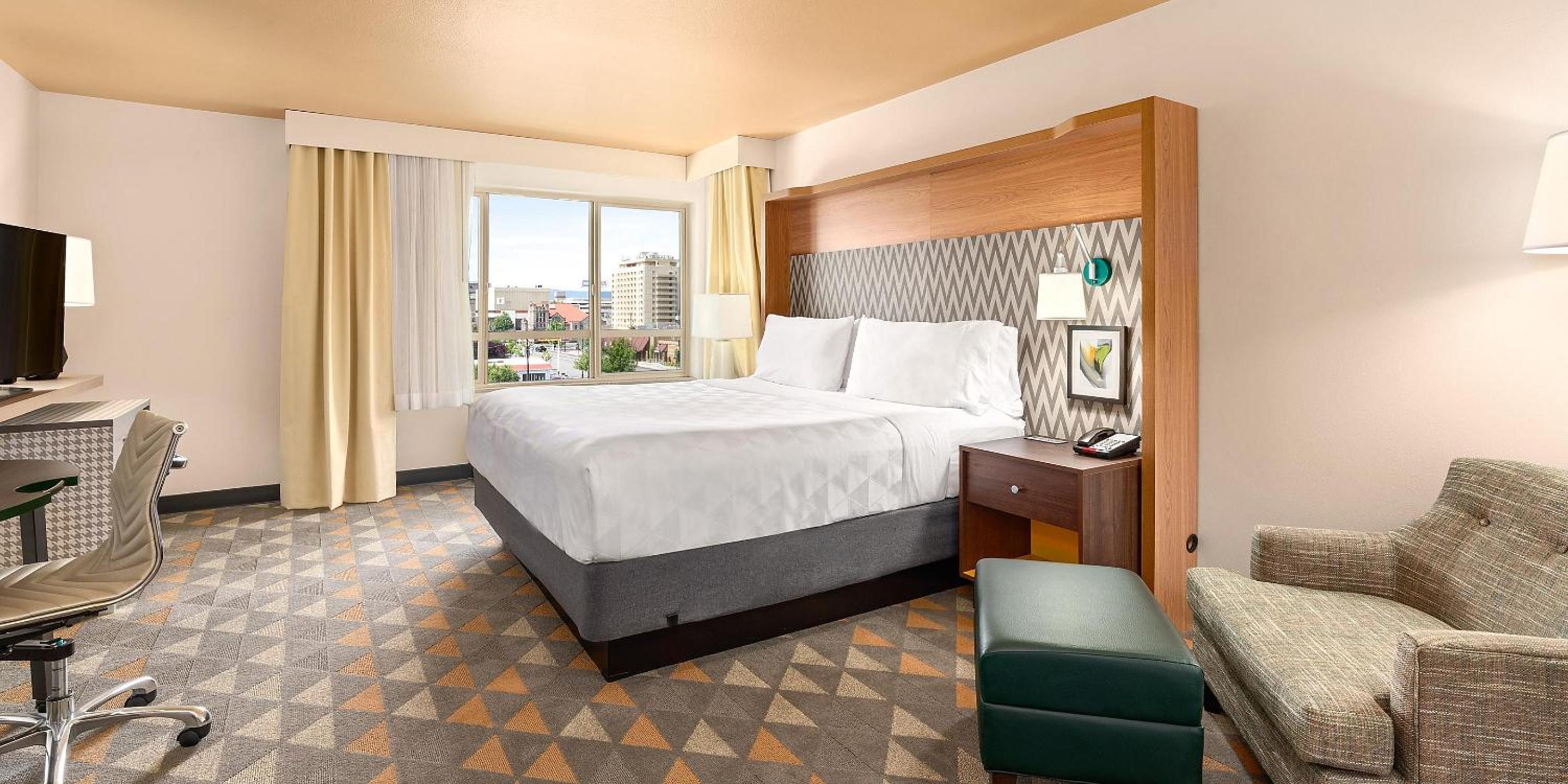 Premium King Room - Photo 1