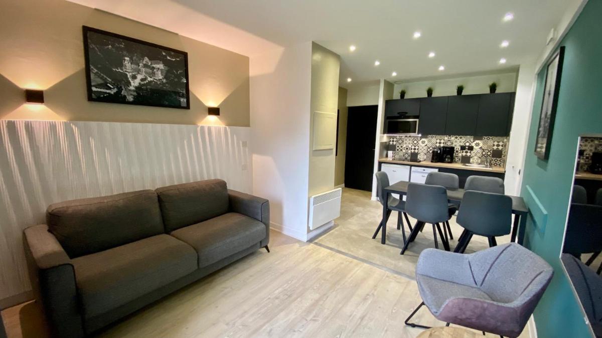Apartment - Ground Floor photo 3