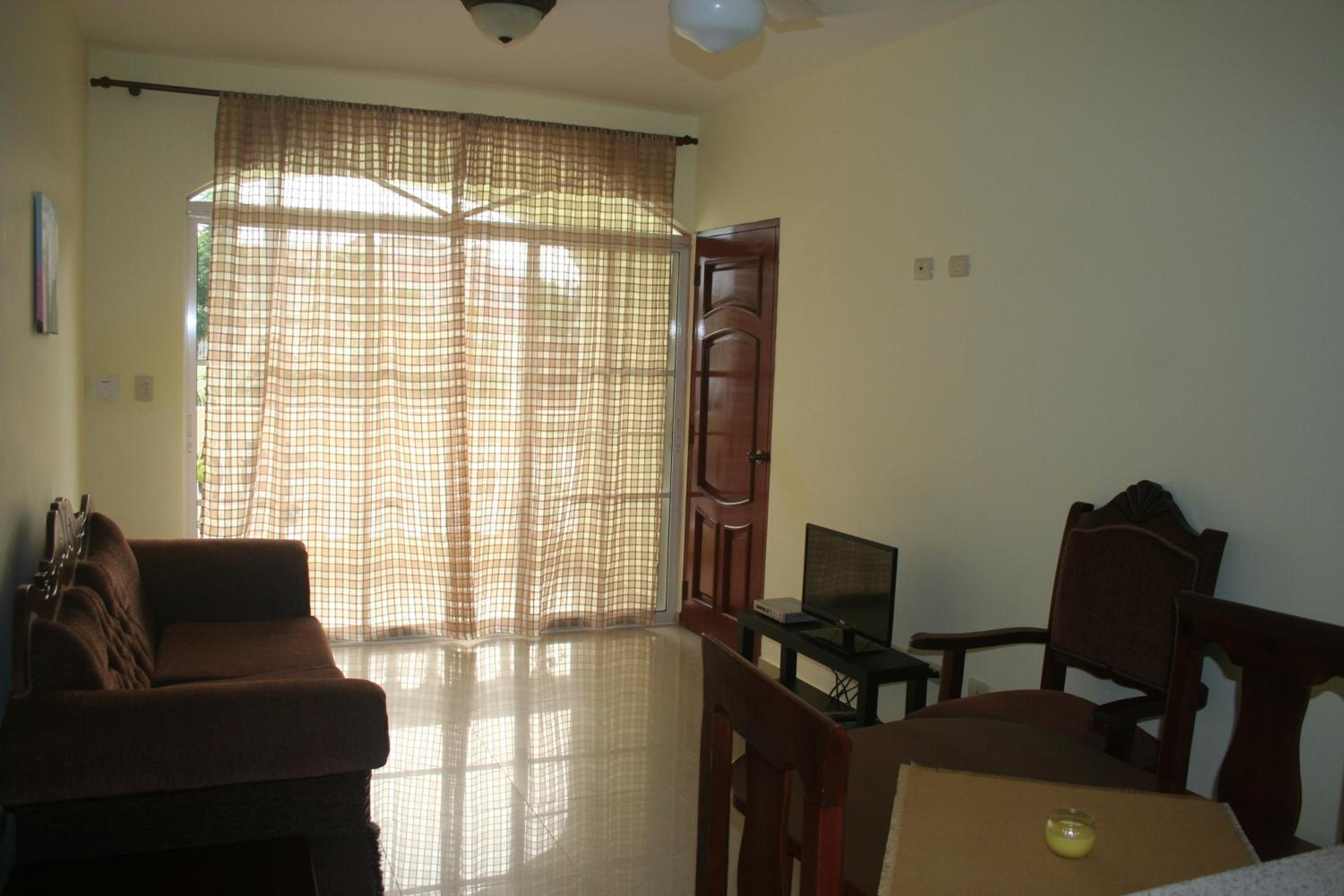 One-Bedroom Apartment with Air Conditioning photo 3