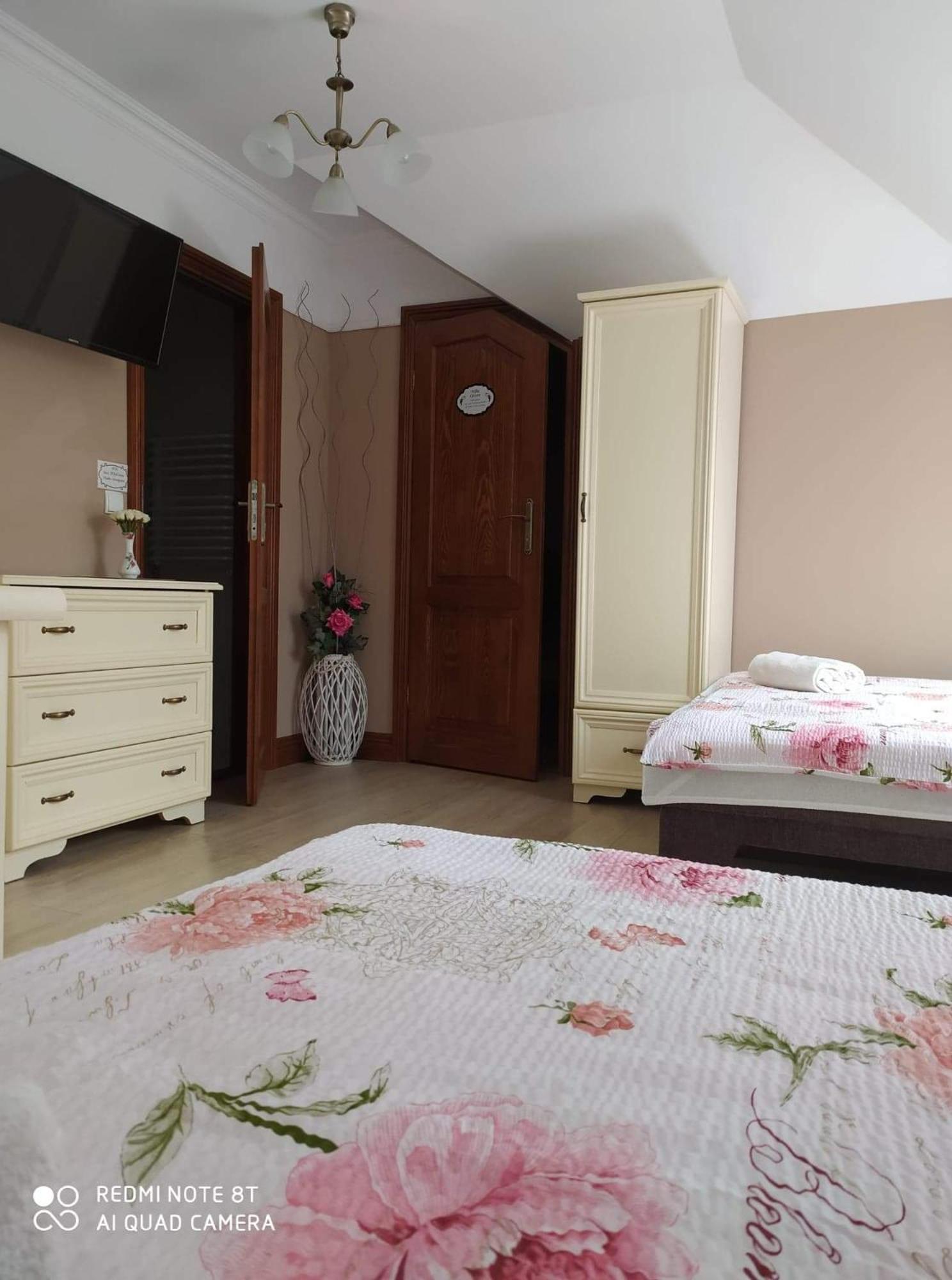 Studio Apartment photo 1