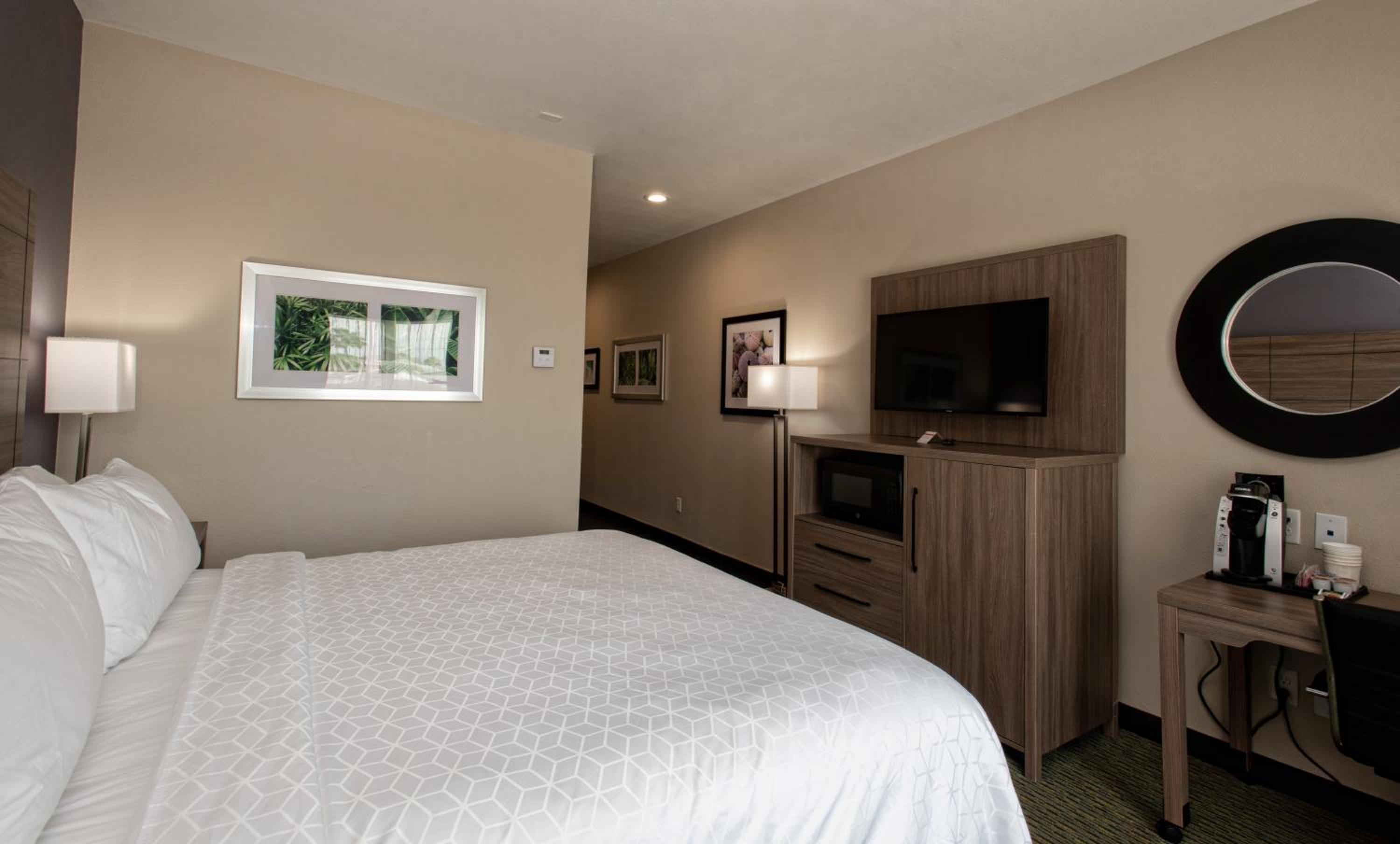 Standard King Room - Photo 2
