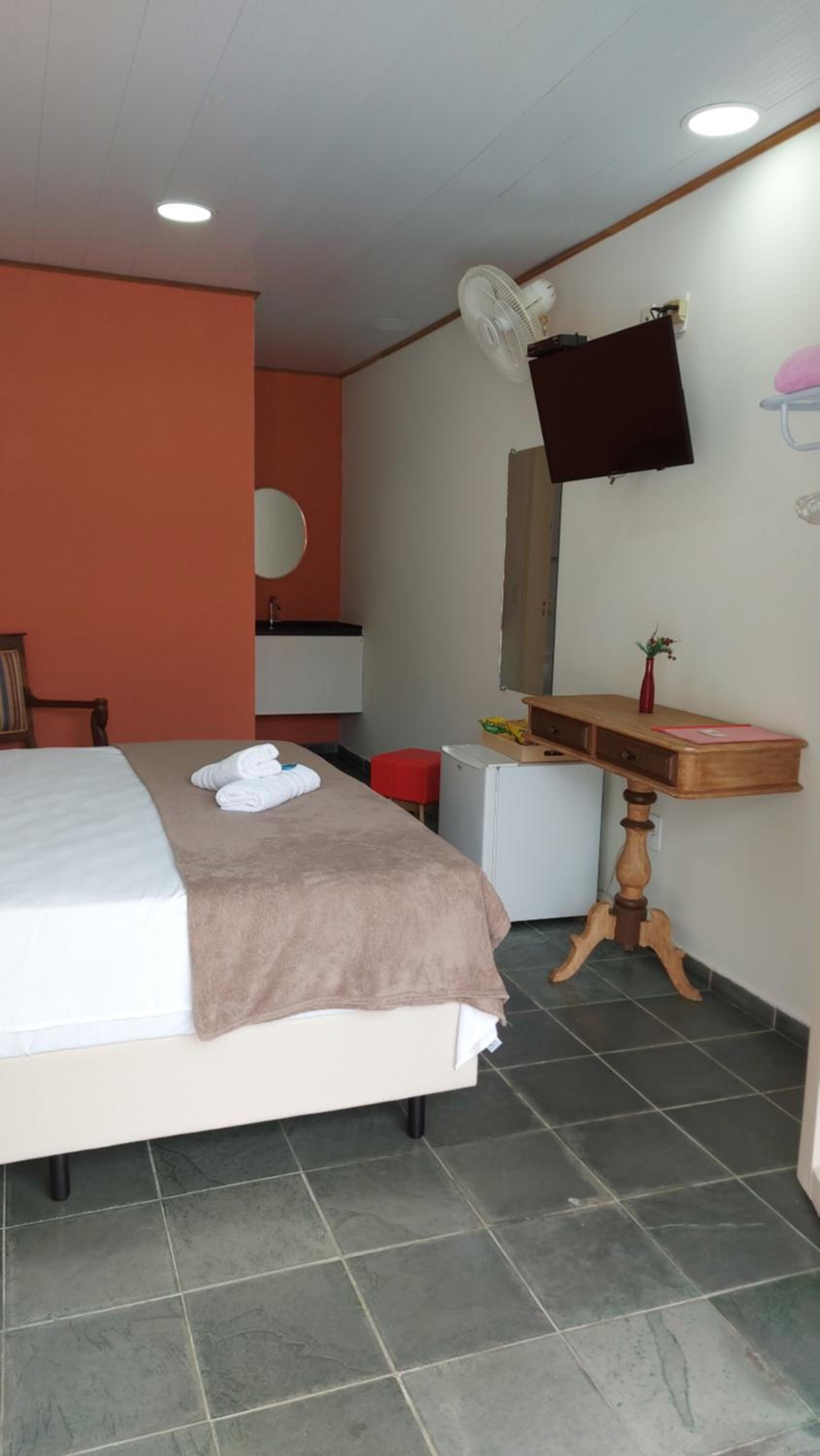 Double or Twin Room with Pool View photo 3