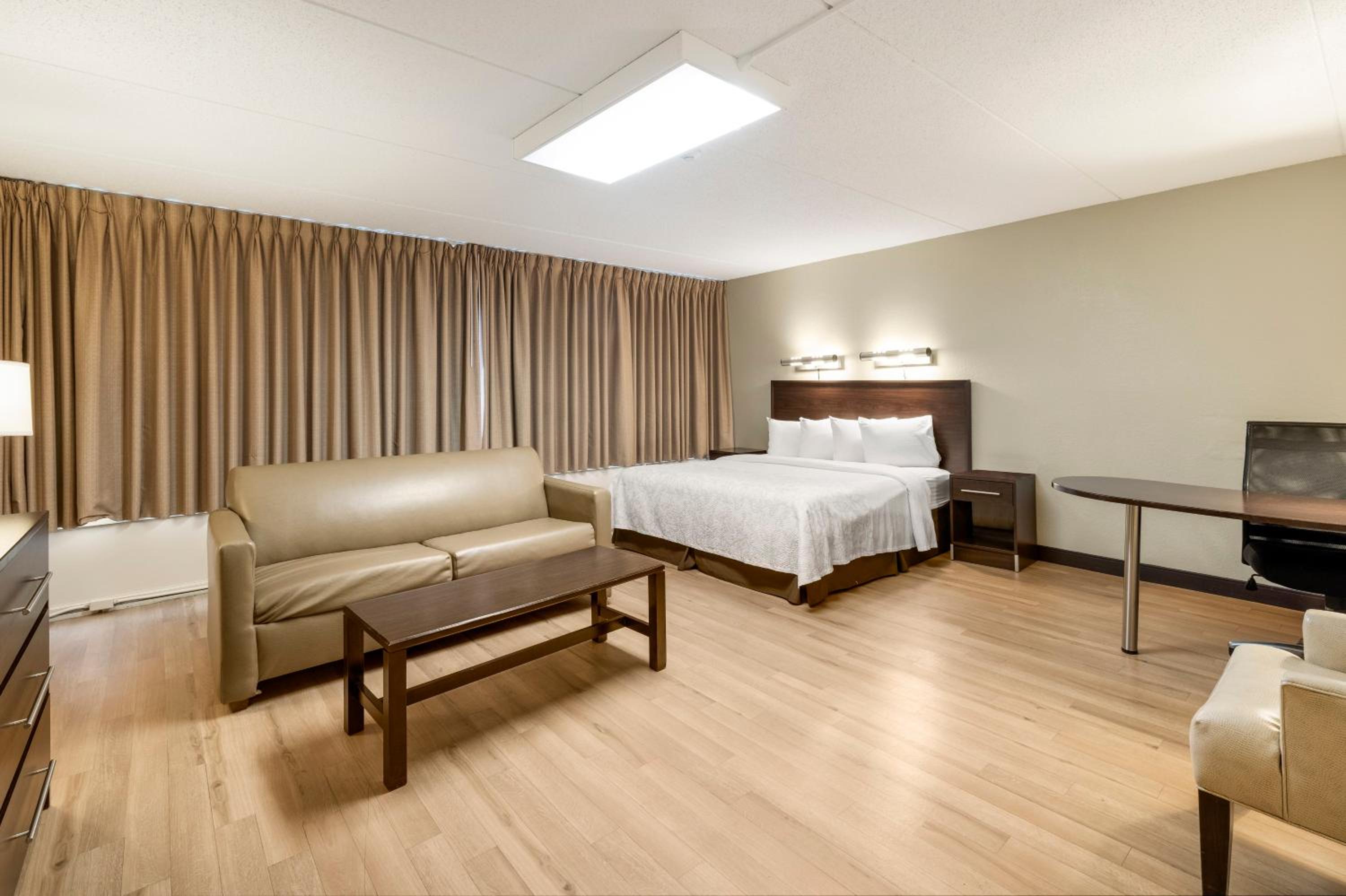 Suite King Room Smoke Free - Photo 1