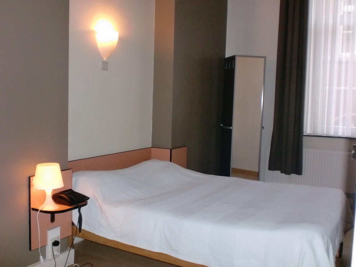Double Room - Photo 4