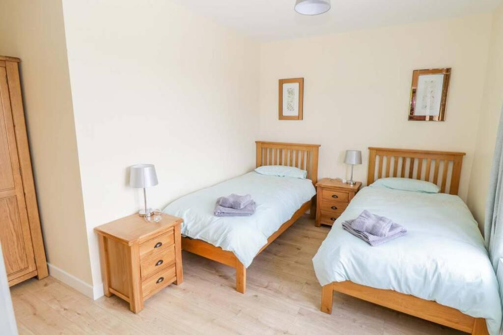 Four-Bedroom House photo 1