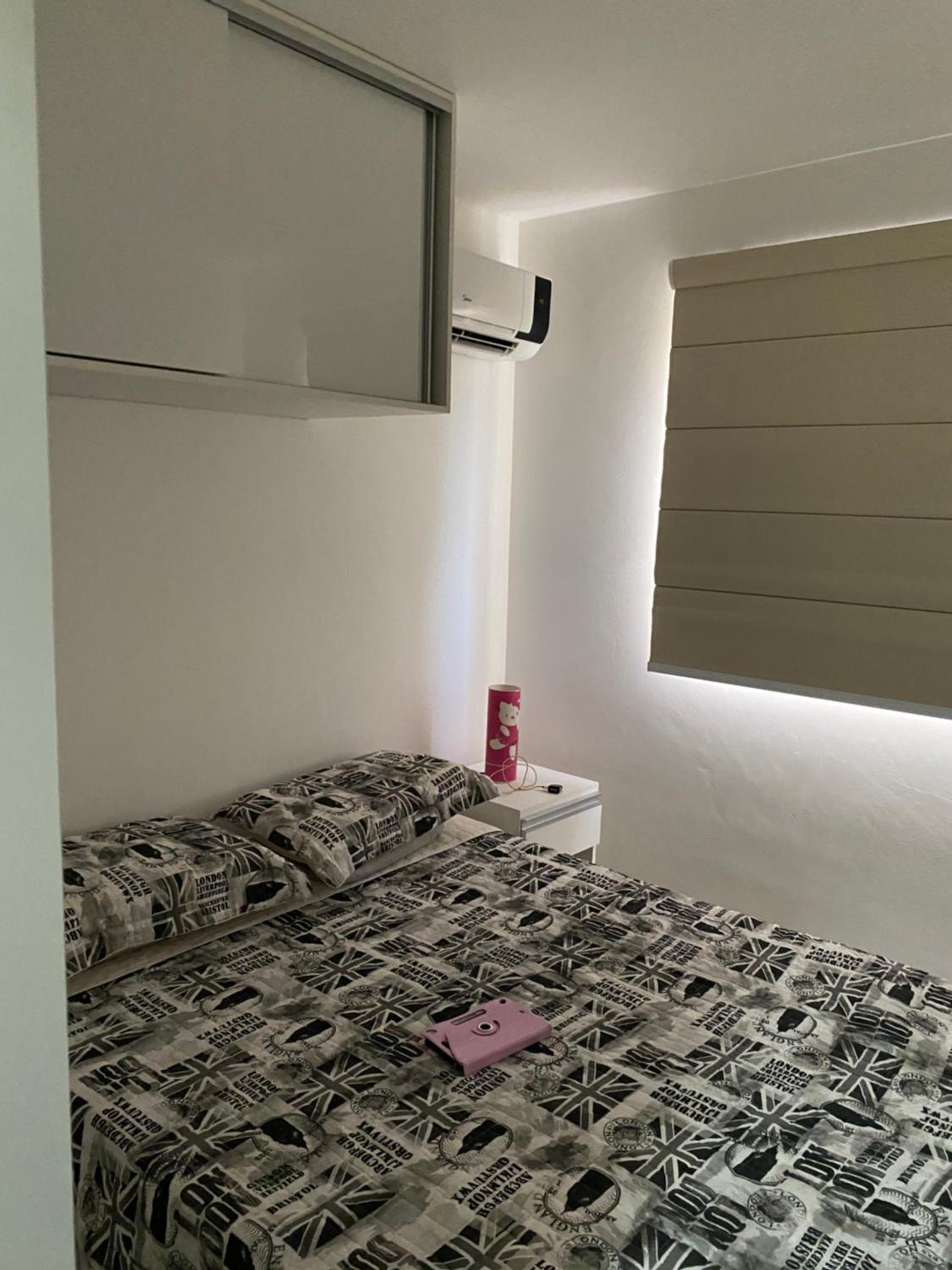 Apartment with Balcony - Photo 43