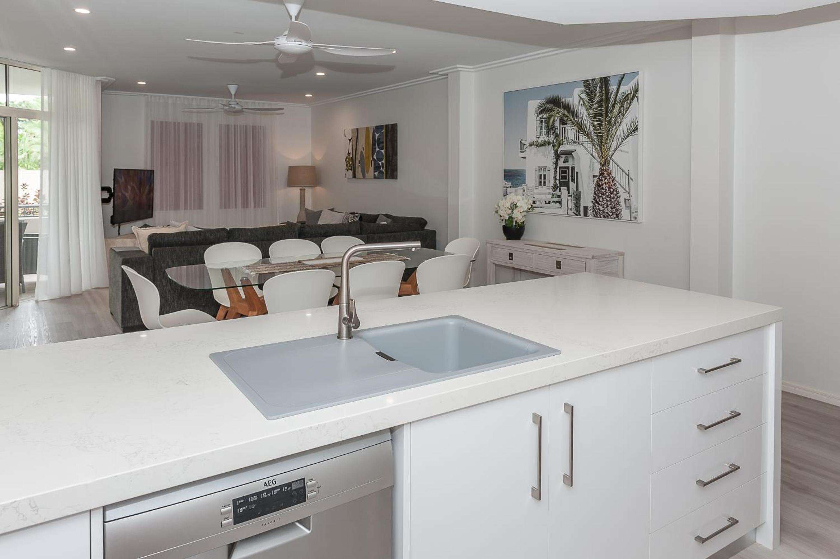 Three-Bedroom Superior Apartment