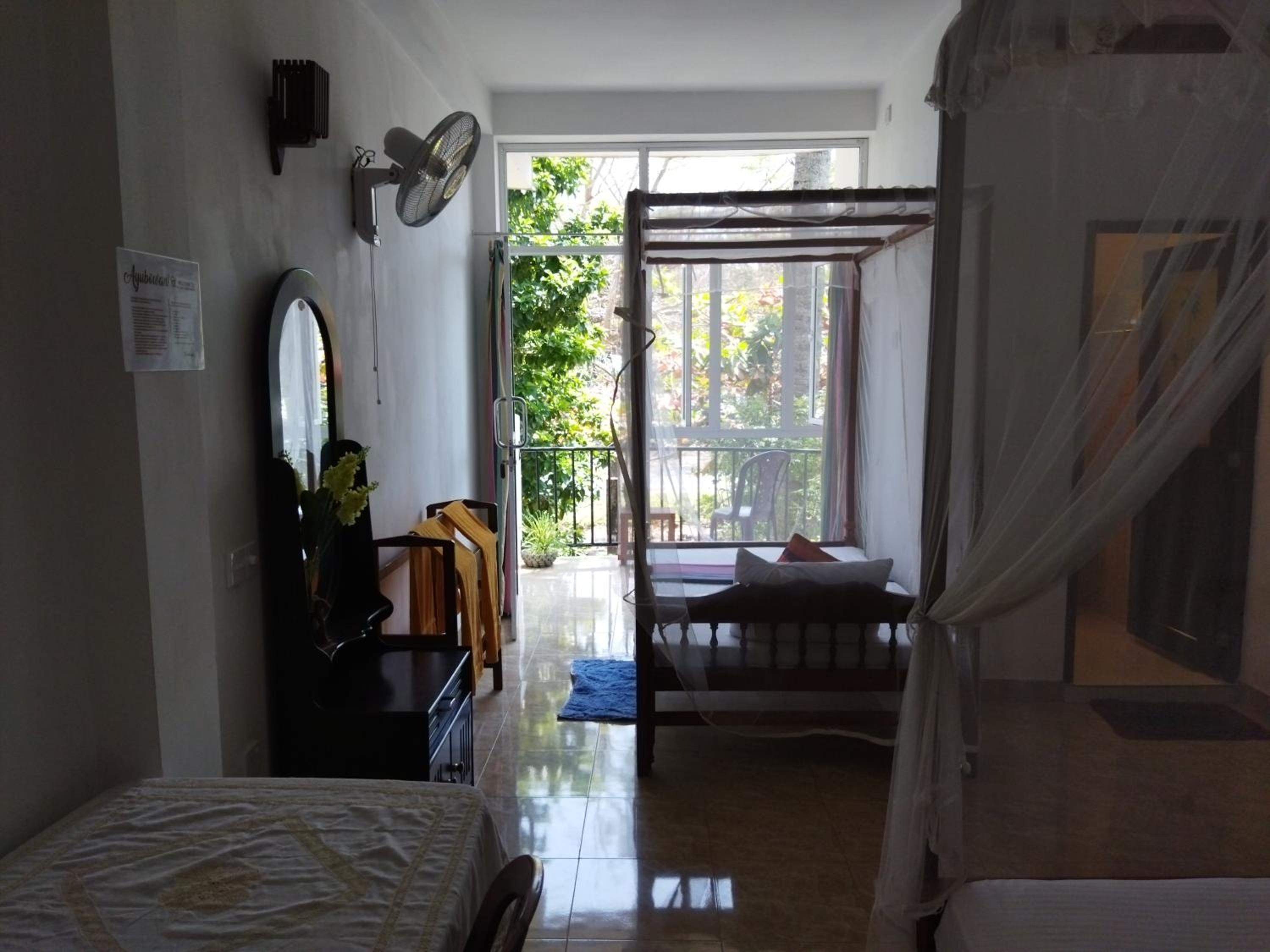 Deluxe Triple Room with Sea View photo 1