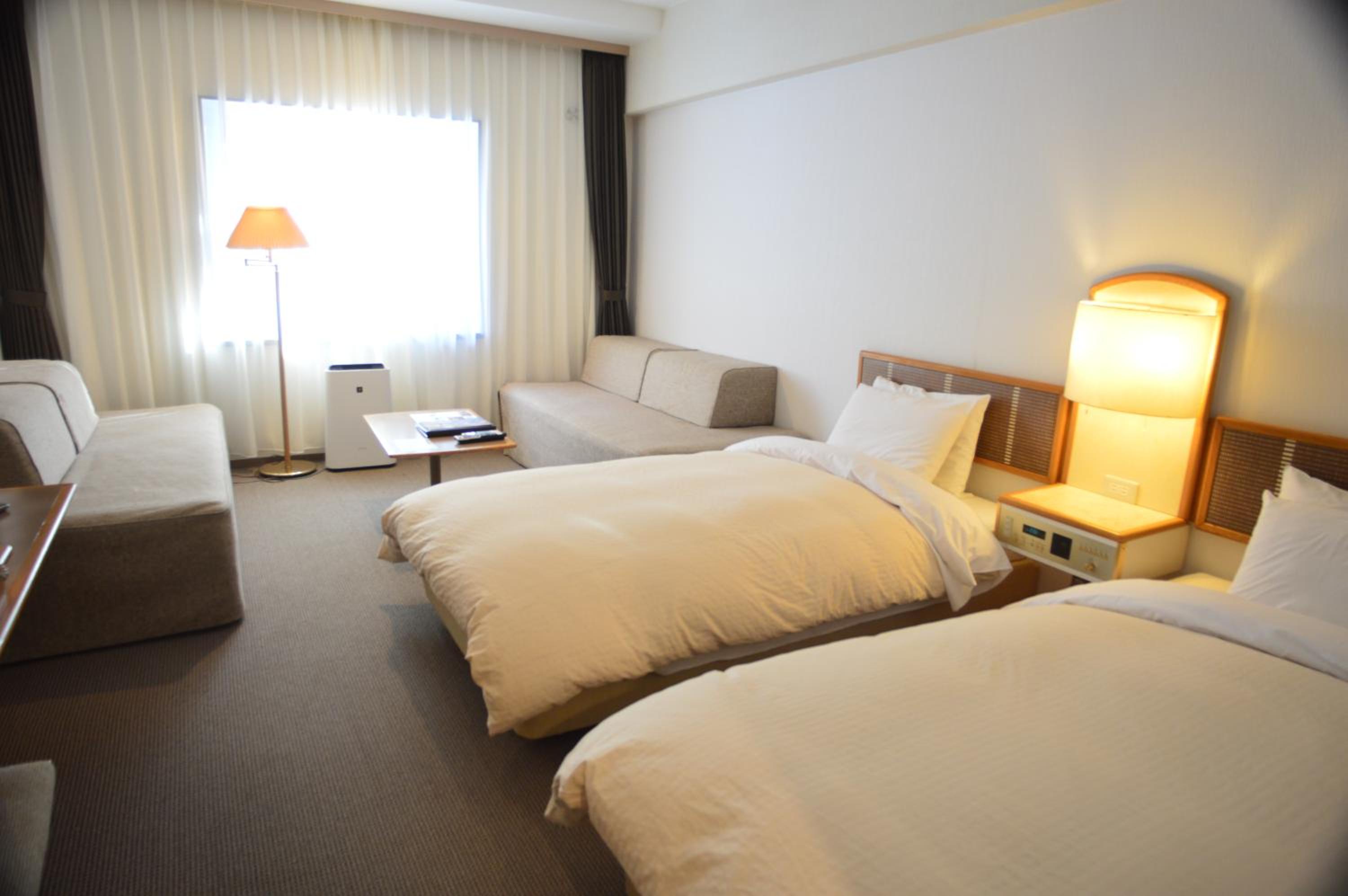Standard Twin Room - Non-Smoking