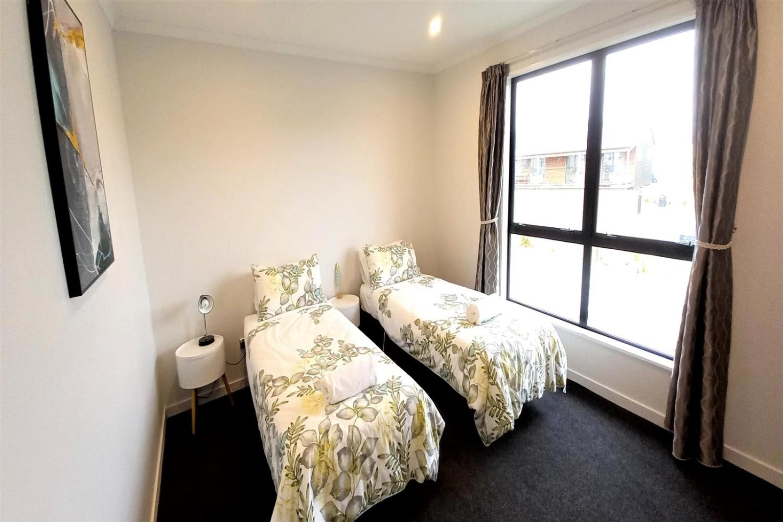 Three-Bedroom House - Photo 1