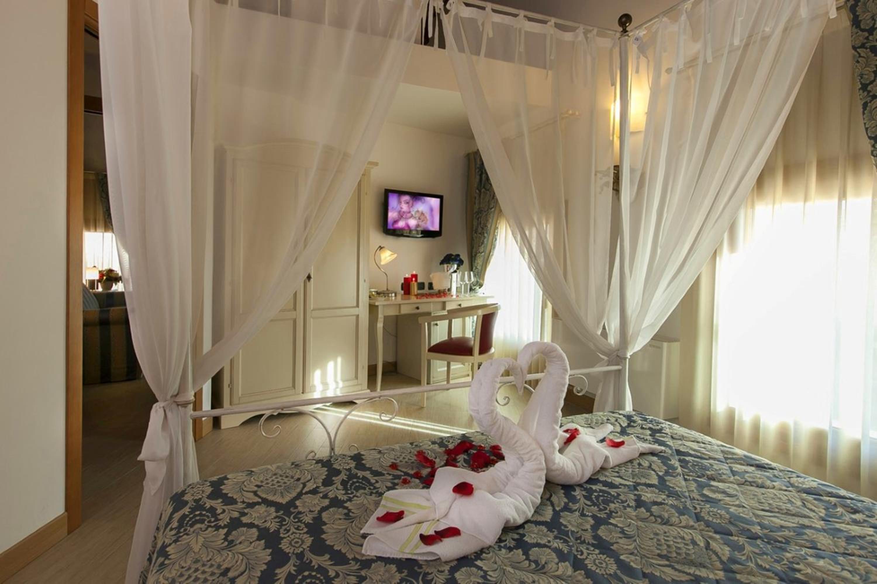 Suite photo 1