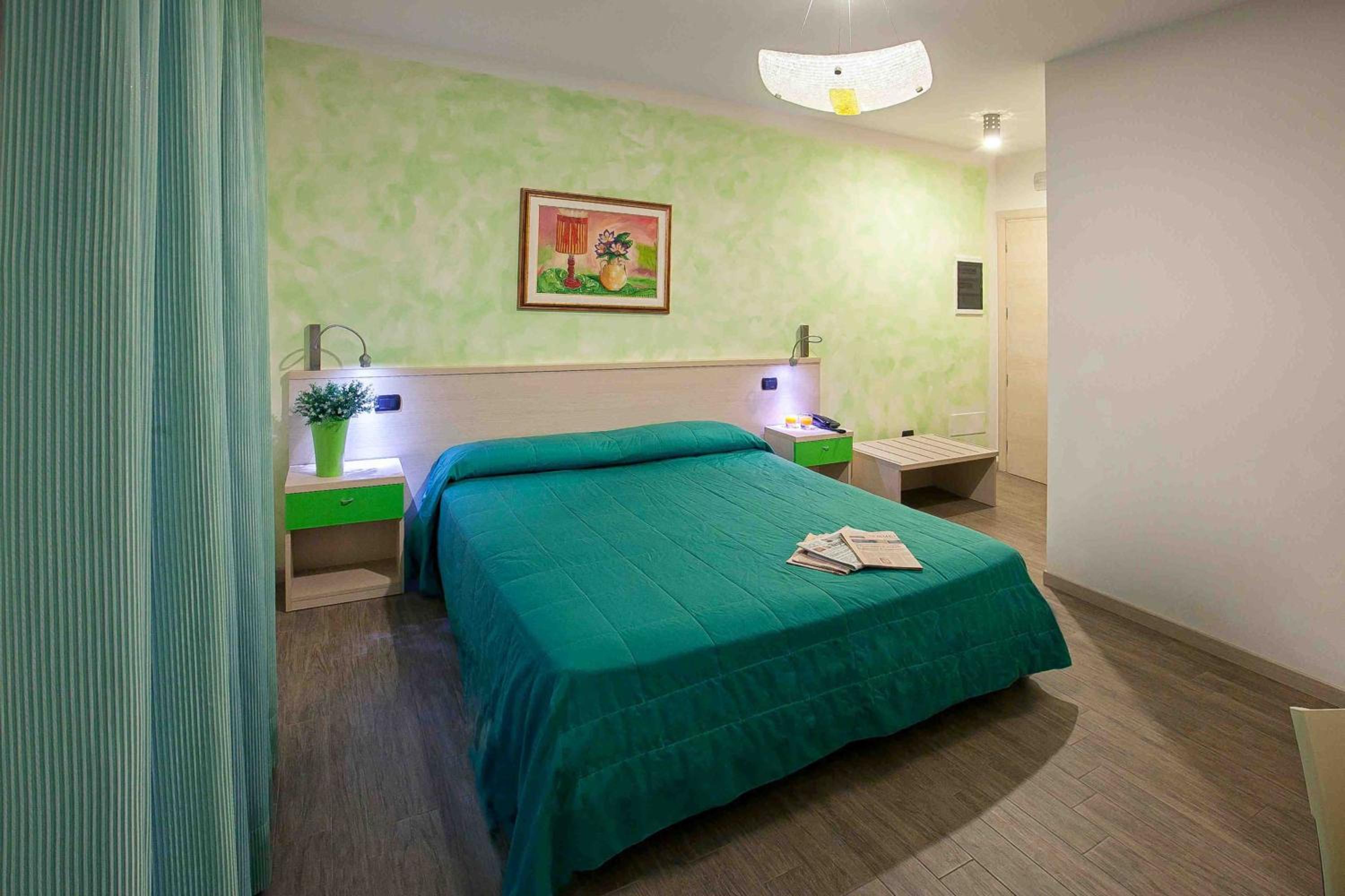 Standard Double Room photo 1