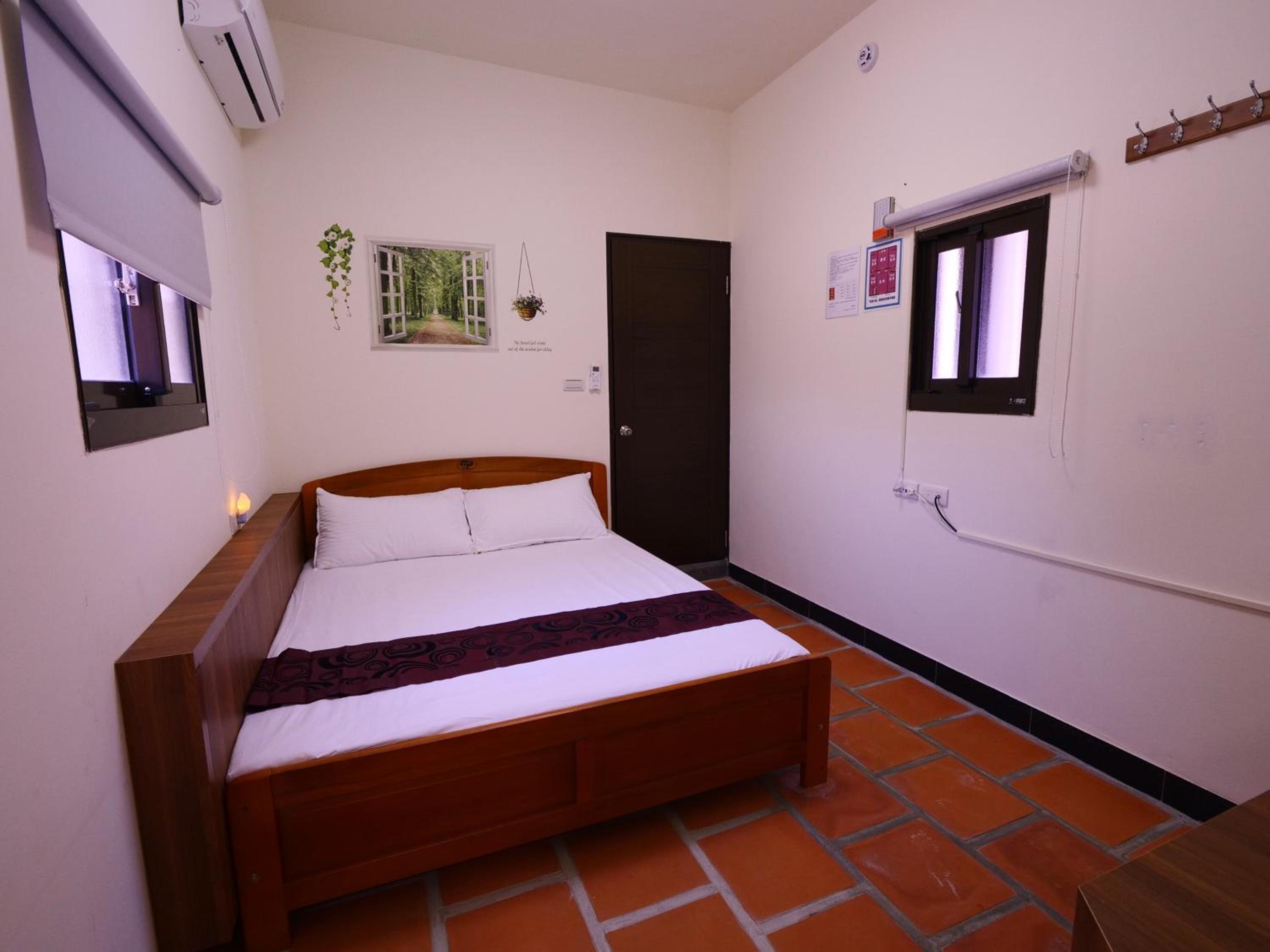 Double Room with Private Bathroom photo 3
